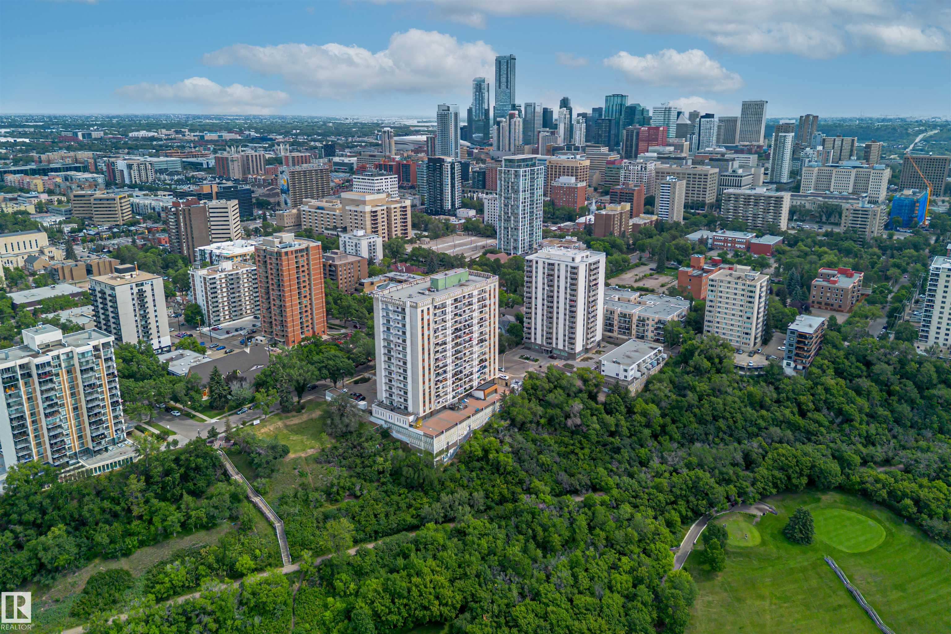 1605 - 11307 99 Avenue NW, Wîhkwêntôwin, Edmonton