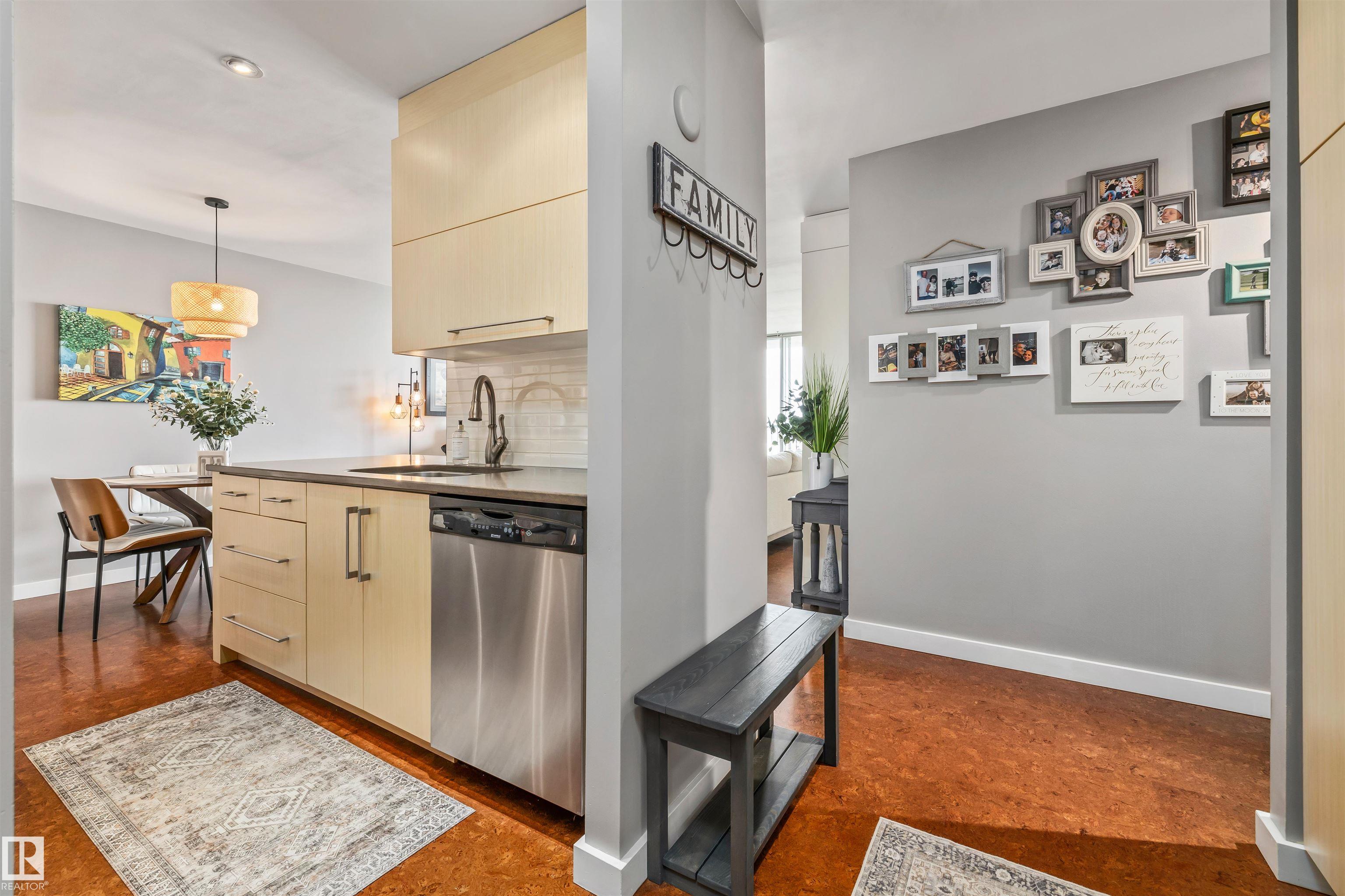 1605 - 11307 99 Avenue NW, Wîhkwêntôwin, Edmonton