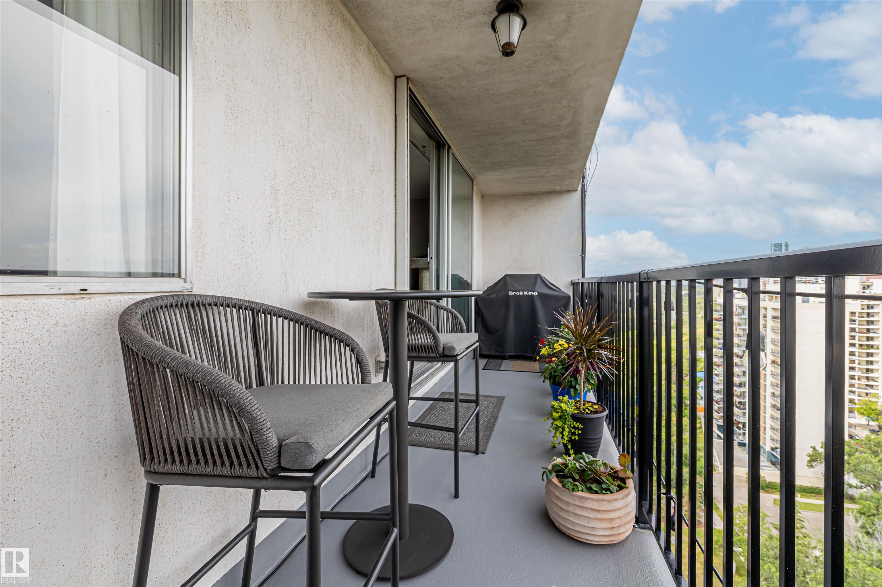 Photo 27 at 1605 - 11307 99 Avenue NW, Wîhkwêntôwin, Edmonton