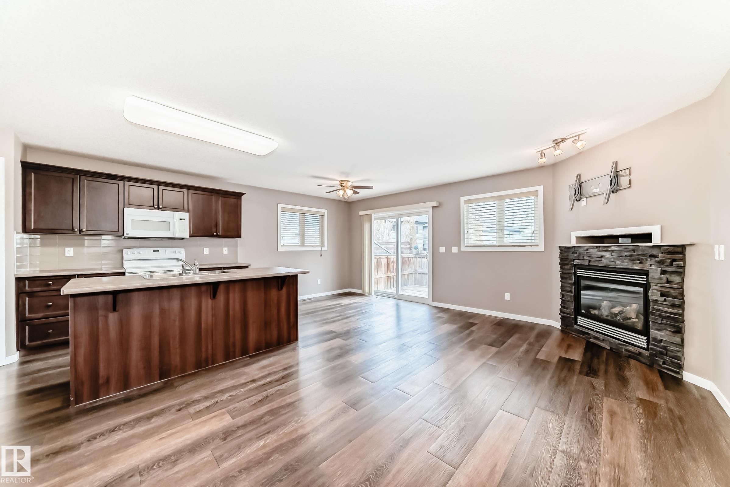 Photo 17 at 16737 60st NW, McConachie Area, Edmonton