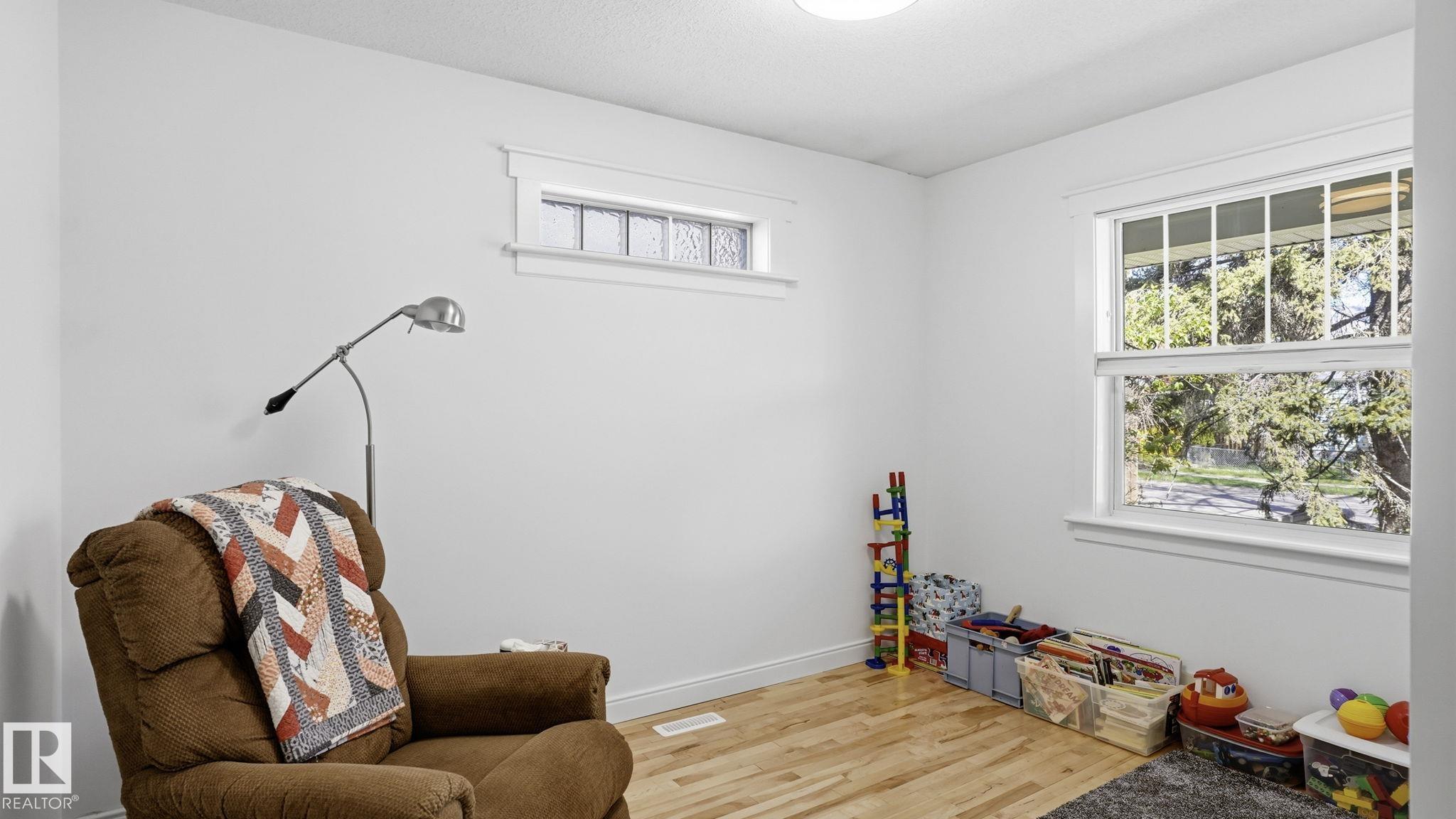 Photo 19 at 9611 77 Avenue NW, Ritchie, Edmonton