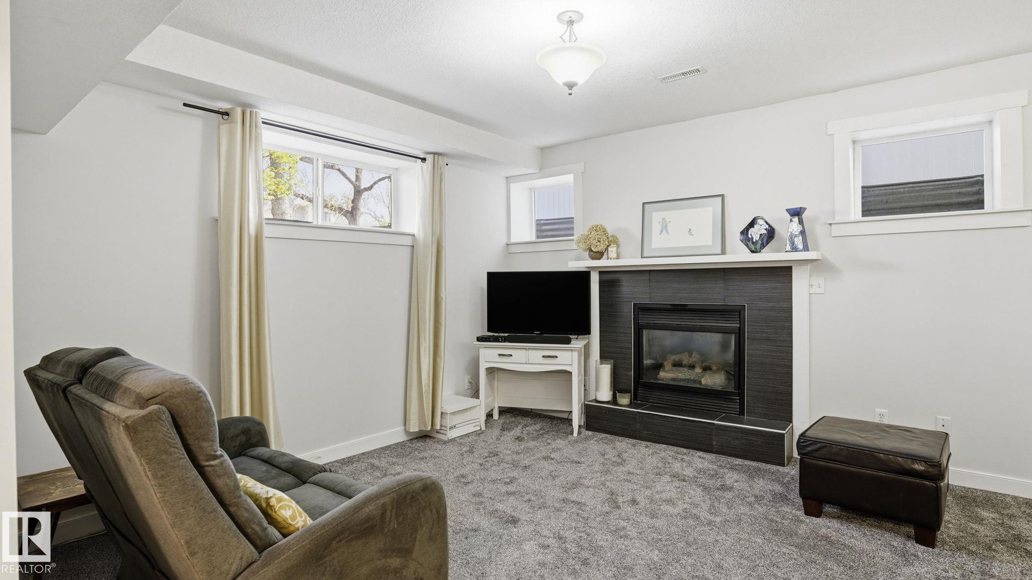 Photo 27 at 9611 77 Avenue NW, Ritchie, Edmonton