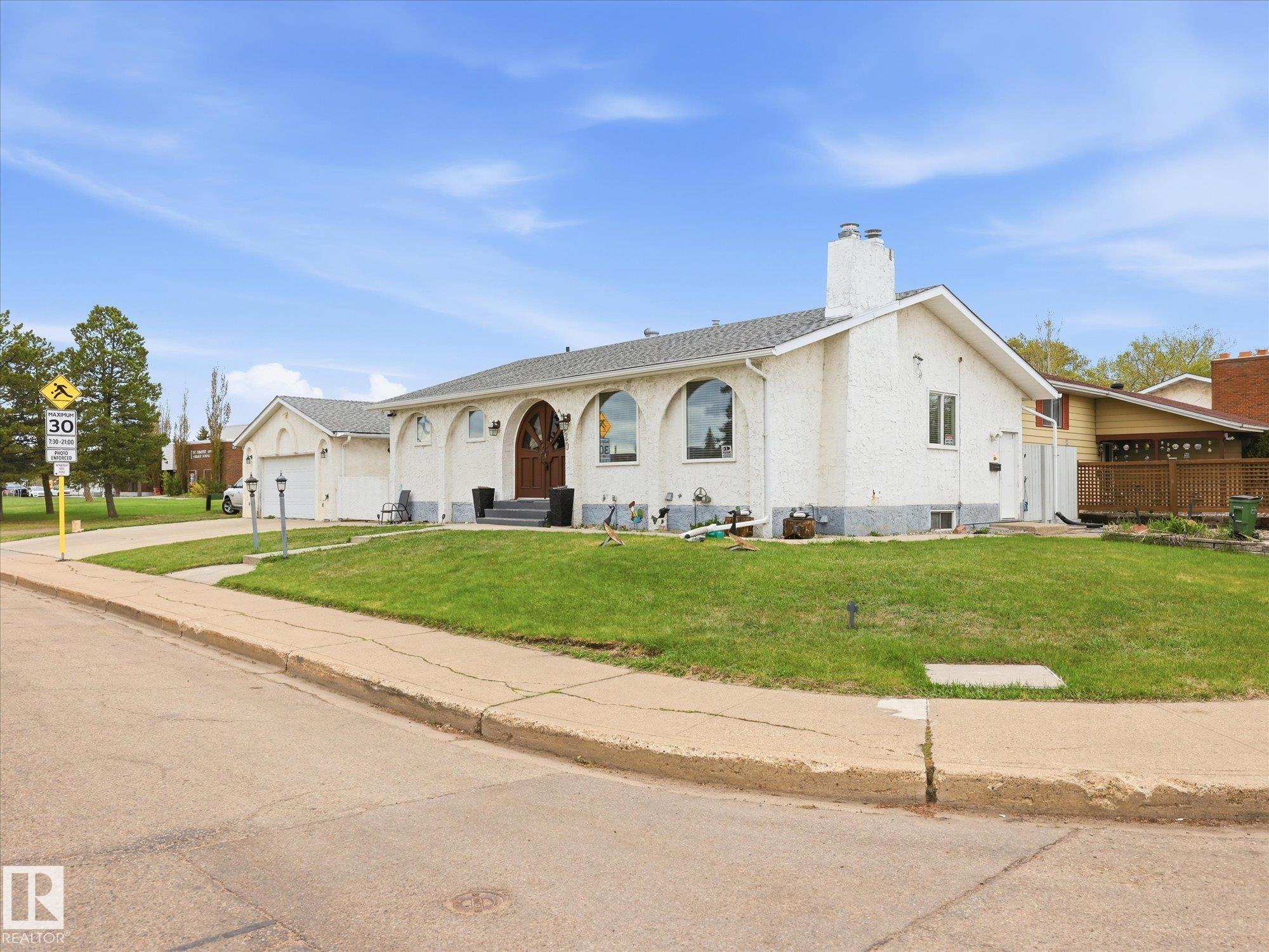 14320 117 Street NW, Carlisle, Edmonton