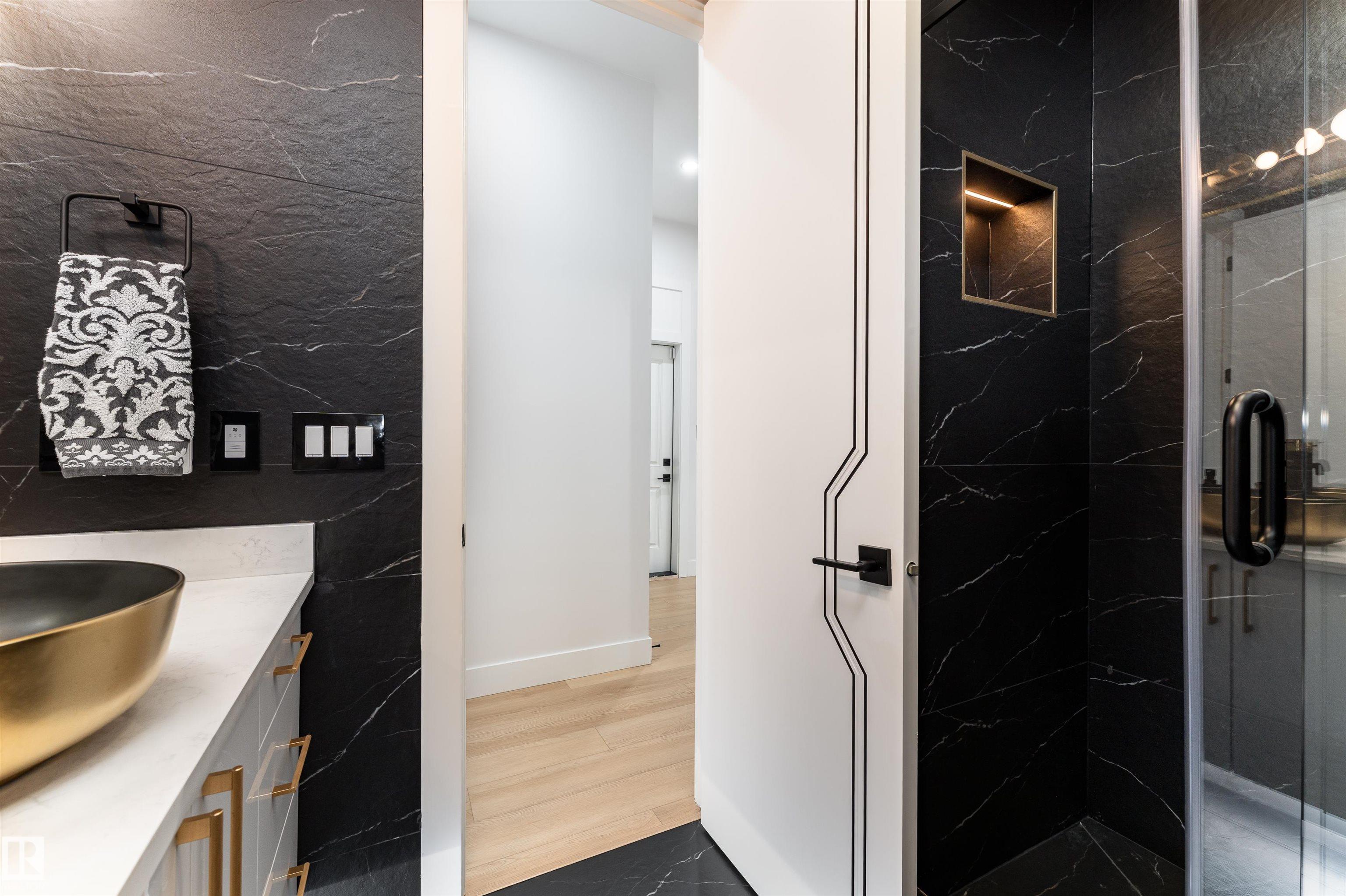 Photo 19 at 16511 8 Street NE, Quarry Ridge, Edmonton