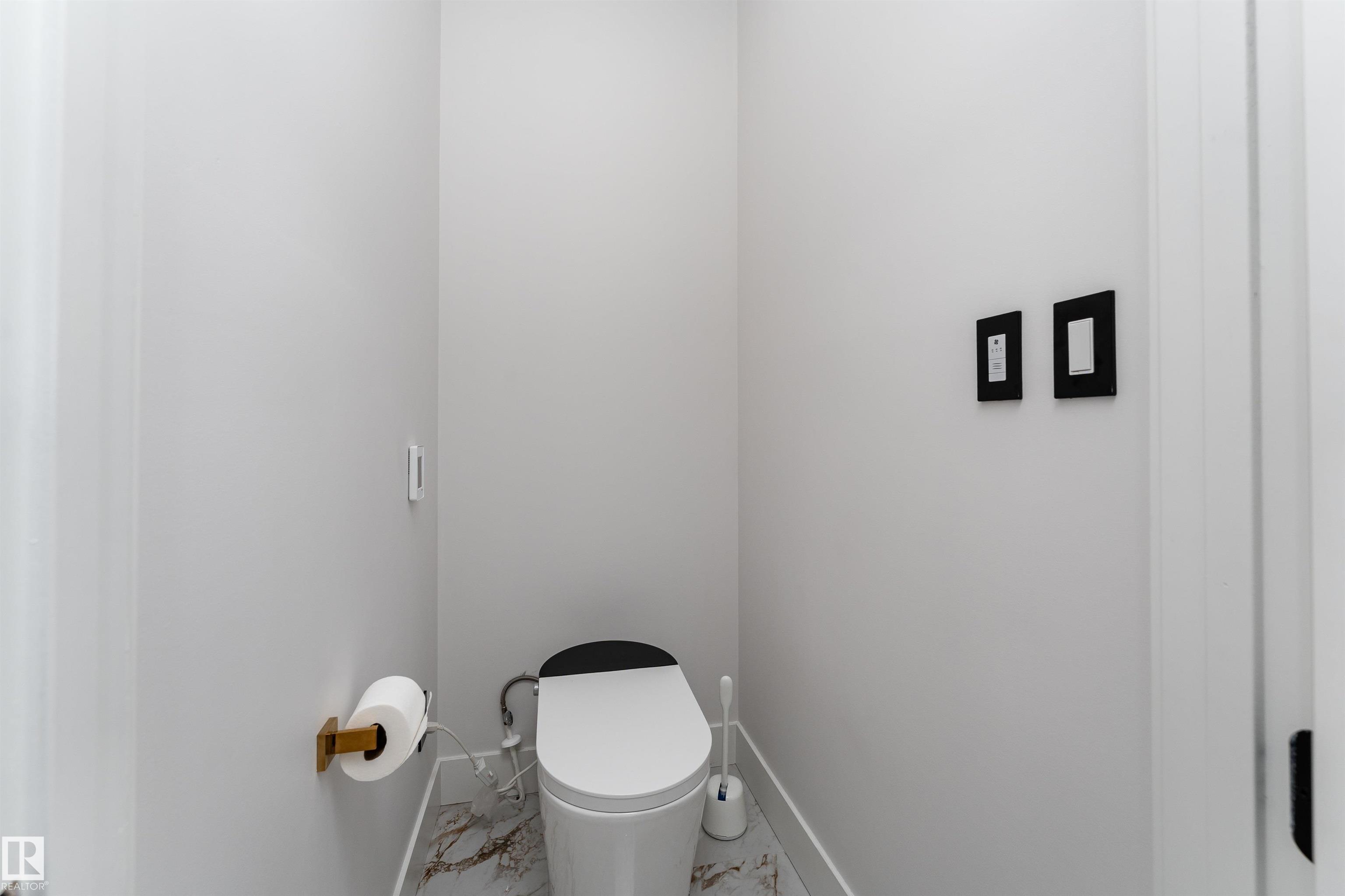Photo 33 at 16511 8 Street NE, Quarry Ridge, Edmonton