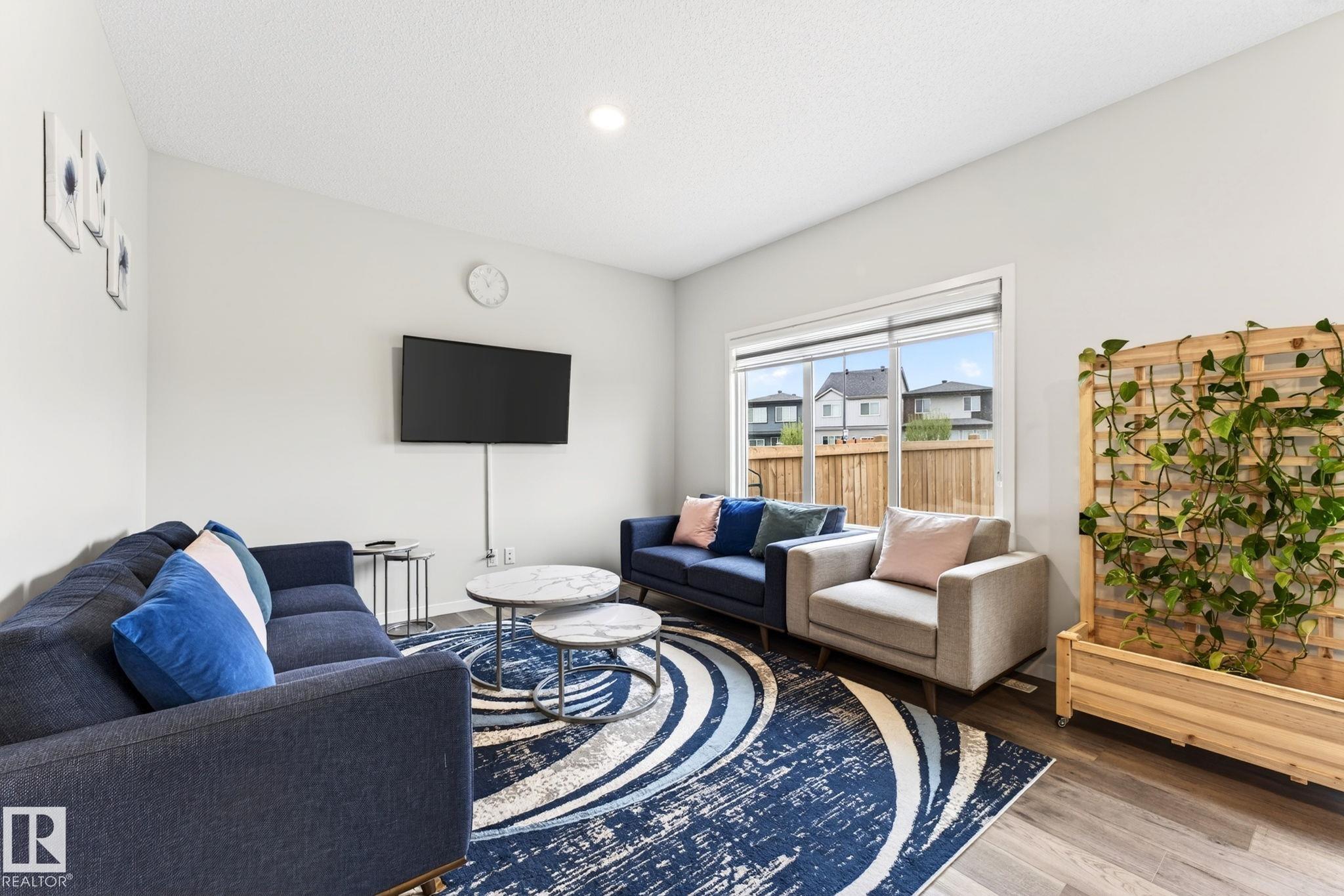 https://zimg.paragon.ice.com/ParagonImages/Property/PM/RAE/225401989/15/0/0/7873b3ce3f24e02533531692854ce8d0/1/99b9bc6851026256cc86646b4d968fac/225401989-41bc99aa-d7fb-4903-b7f3-d8fc2c5dfaef.JPG