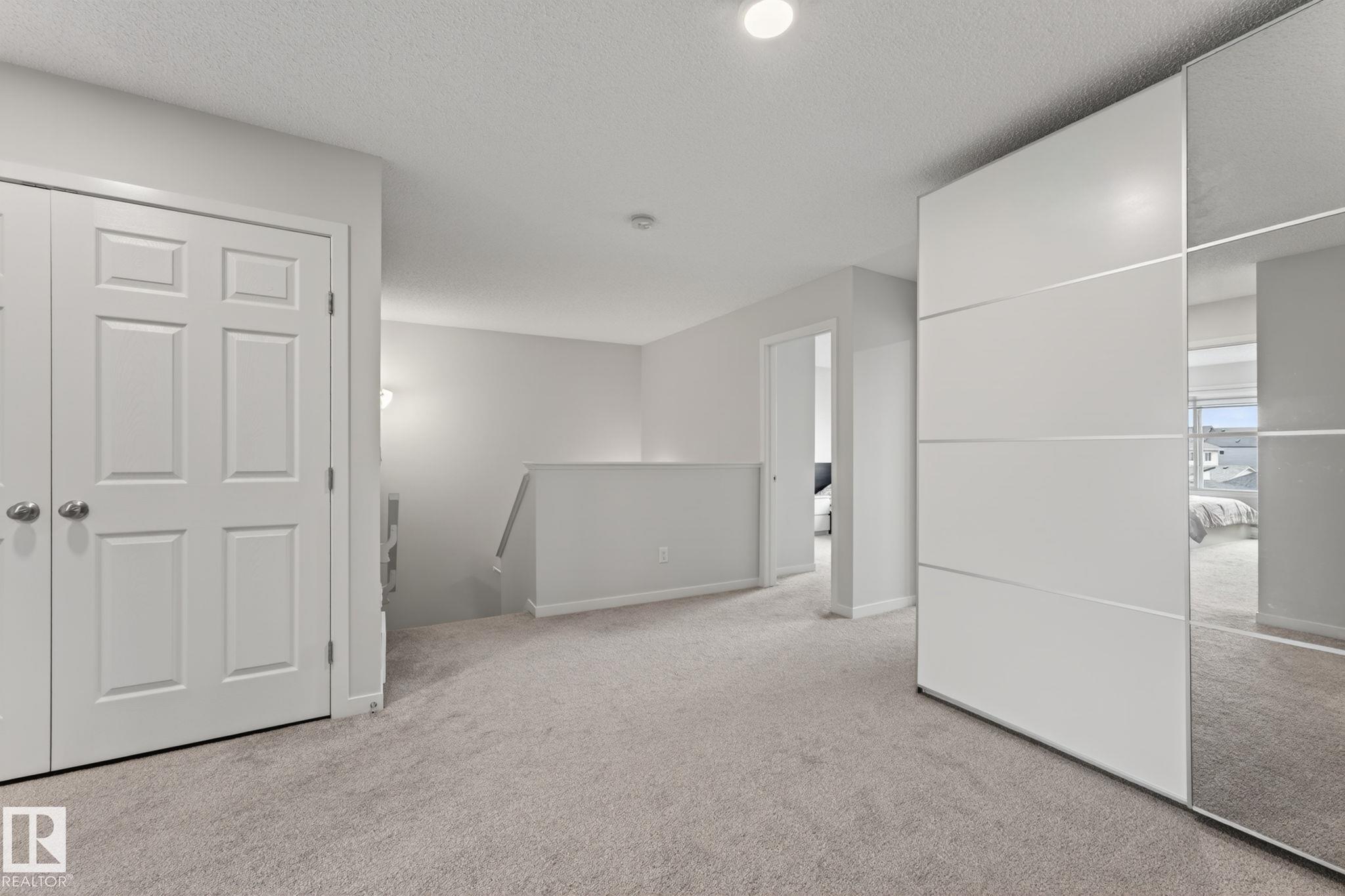 https://zimg.paragon.ice.com/ParagonImages/Property/PM/RAE/225401989/26/0/0/2fea1084c9ba721f2cff24822913add9/1/99b9bc6851026256cc86646b4d968fac/225401989-1b662021-bc58-4dae-93a0-0db334e2ea44.JPG