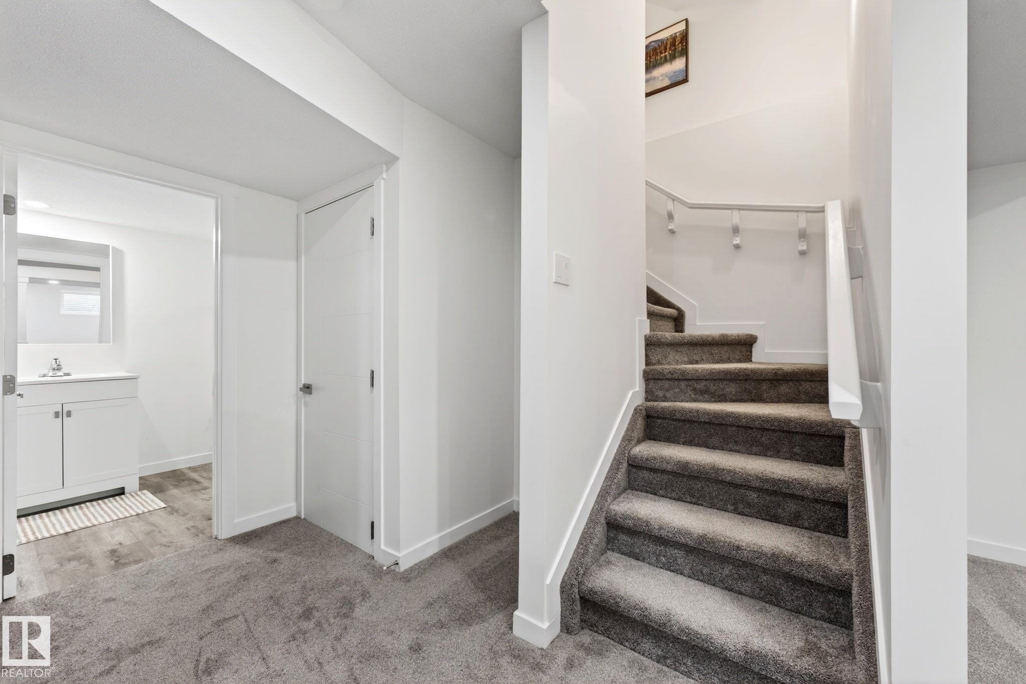https://zimg.paragon.ice.com/ParagonImages/Property/PM/RAE/225401989/36/0/0/5d72254c149716bc5068c9ea4ad45782/1/99b9bc6851026256cc86646b4d968fac/225401989-c8cbdcc1-ed46-4b78-b0e4-d9b8febbe235.JPG