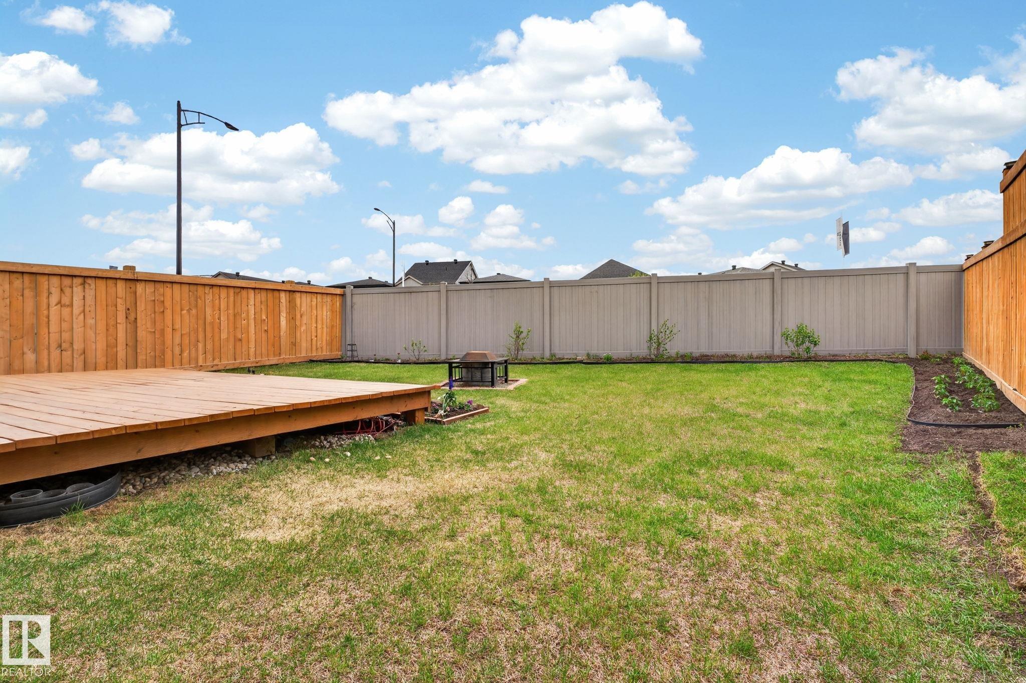 https://zimg.paragon.ice.com/ParagonImages/Property/PM/RAE/225401989/43/0/0/48f0f11de824e6eb466e05bcffea758b/1/99b9bc6851026256cc86646b4d968fac/225401989-eefe96d1-e2cd-4c65-a527-ffa662798230.JPG