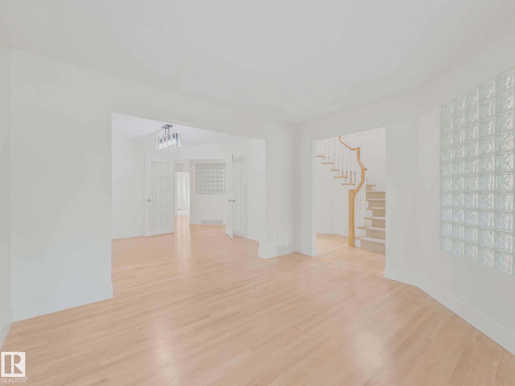 Photo 15 at 9642 100 Street NW, Rossdale, Edmonton
