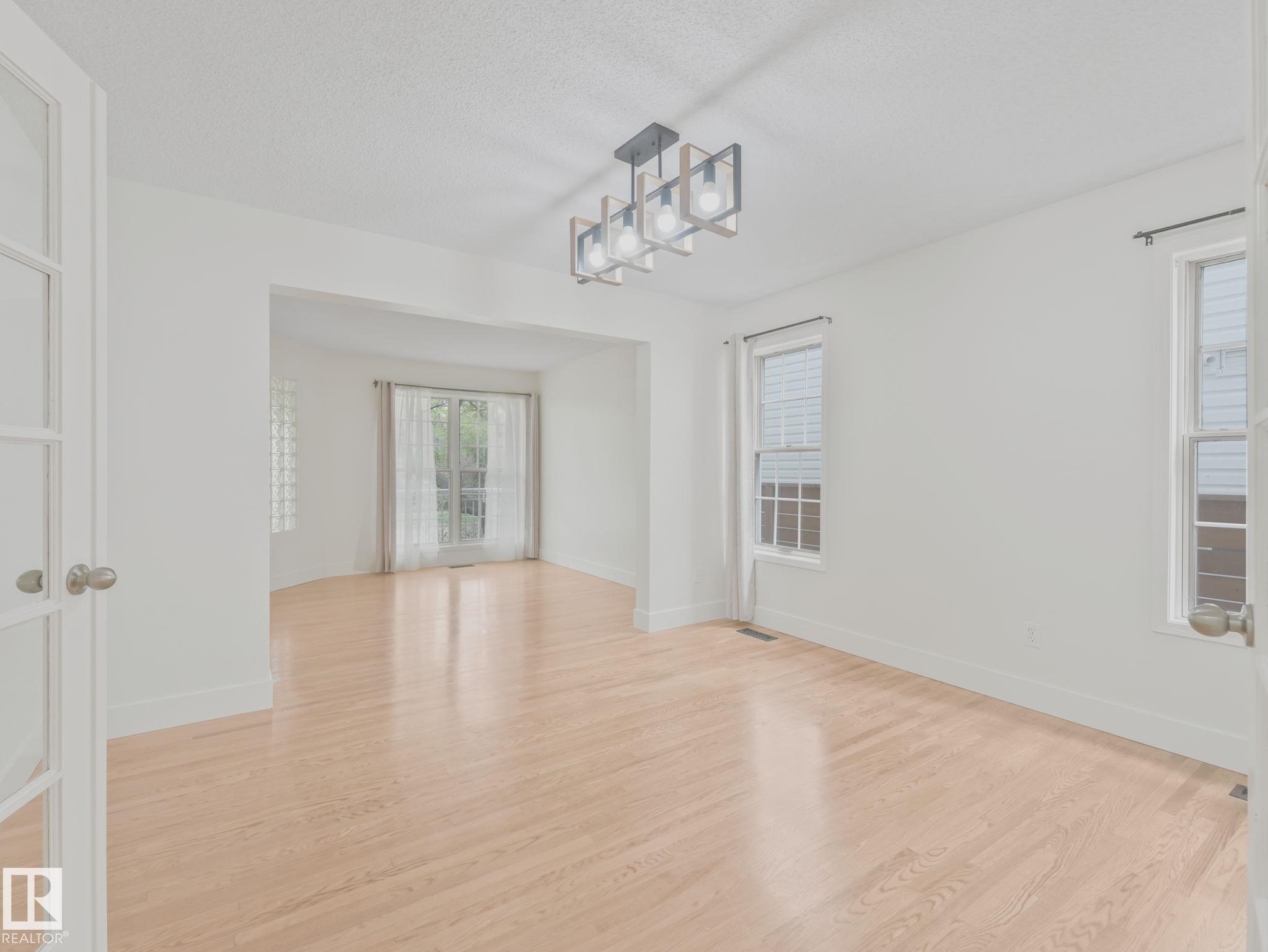 Photo 18 at 9642 100 Street NW, Rossdale, Edmonton
