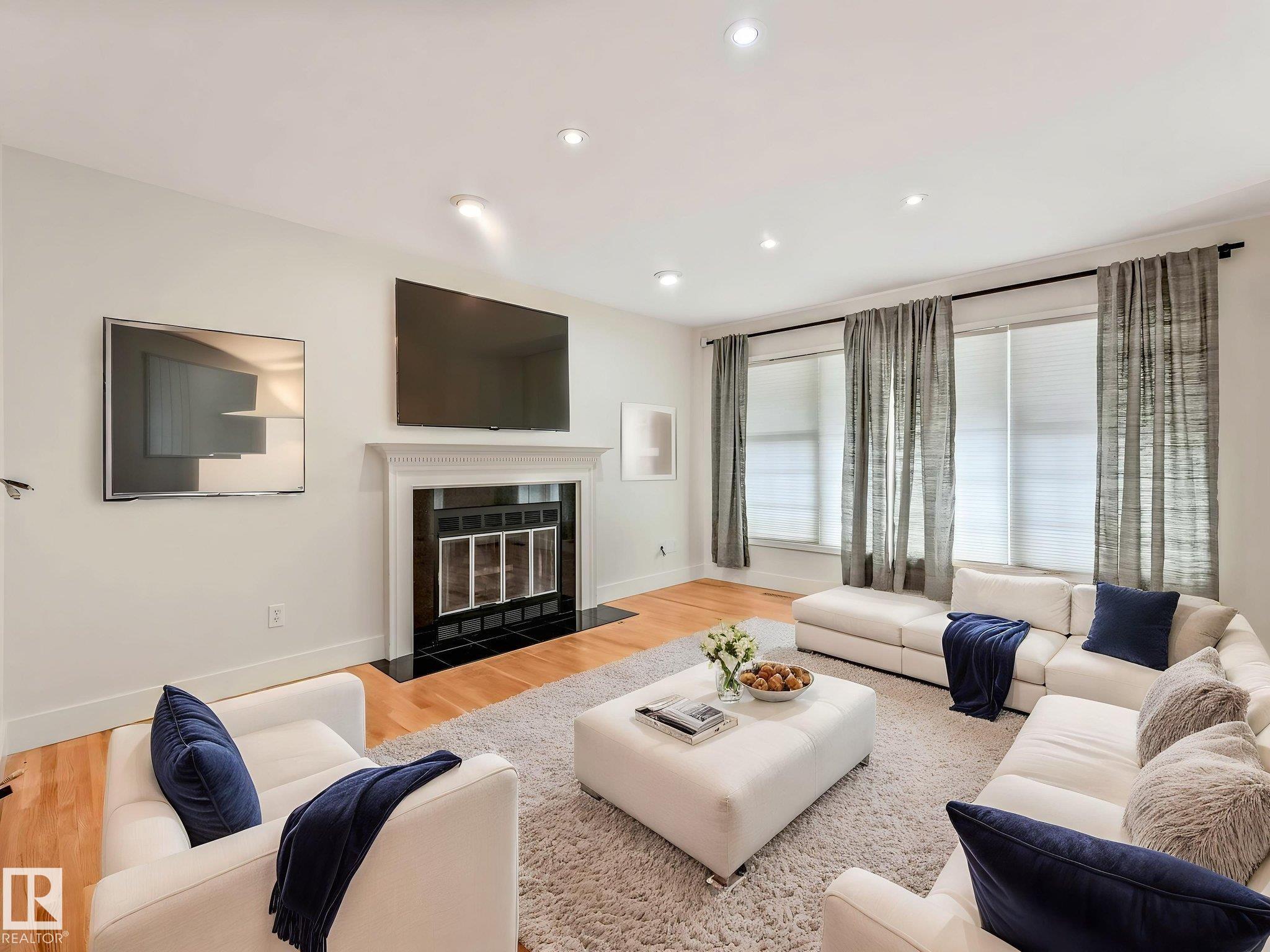 Photo 20 at 9642 100 Street NW, Rossdale, Edmonton