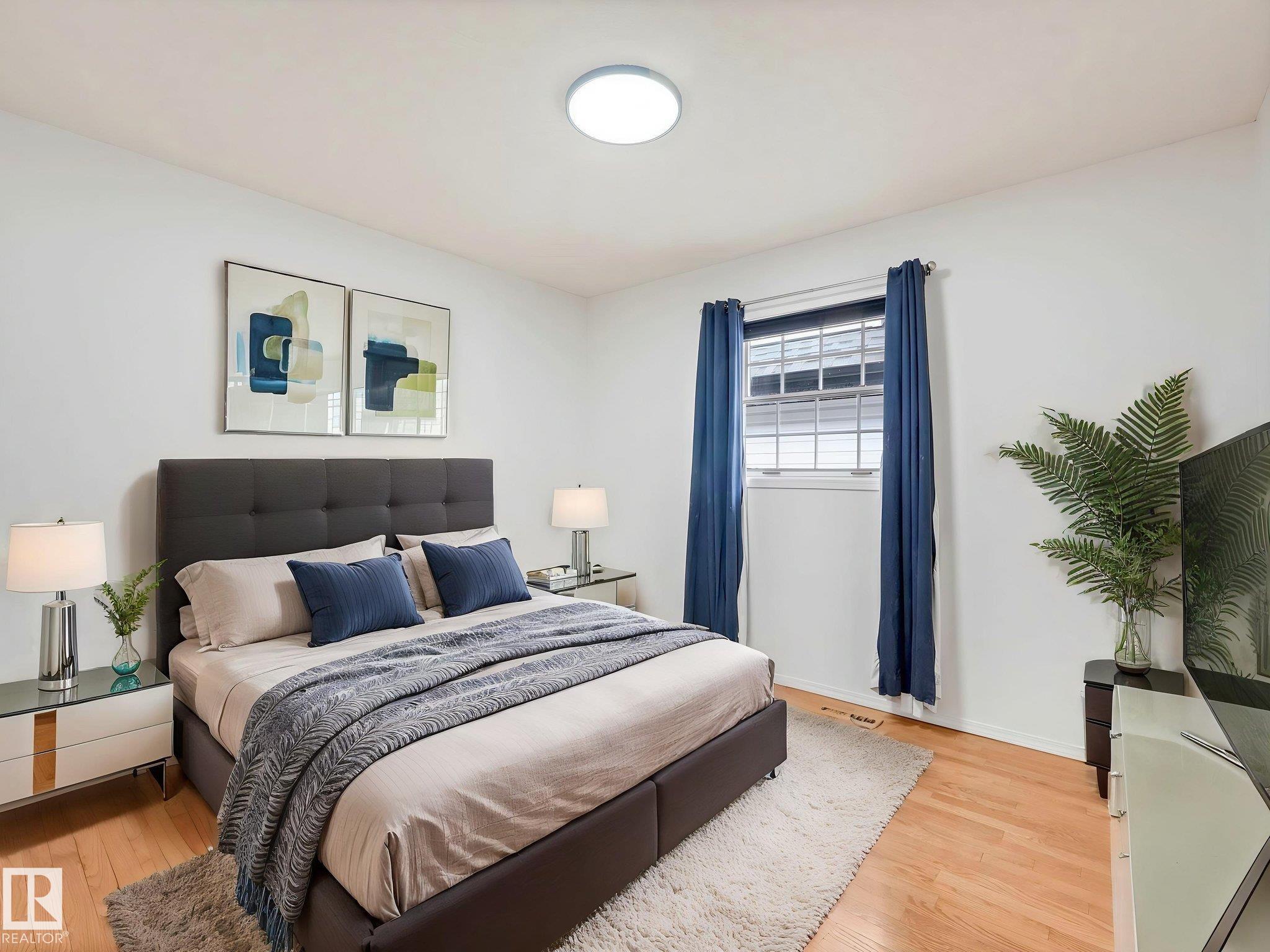Photo 32 at 9642 100 Street NW, Rossdale, Edmonton