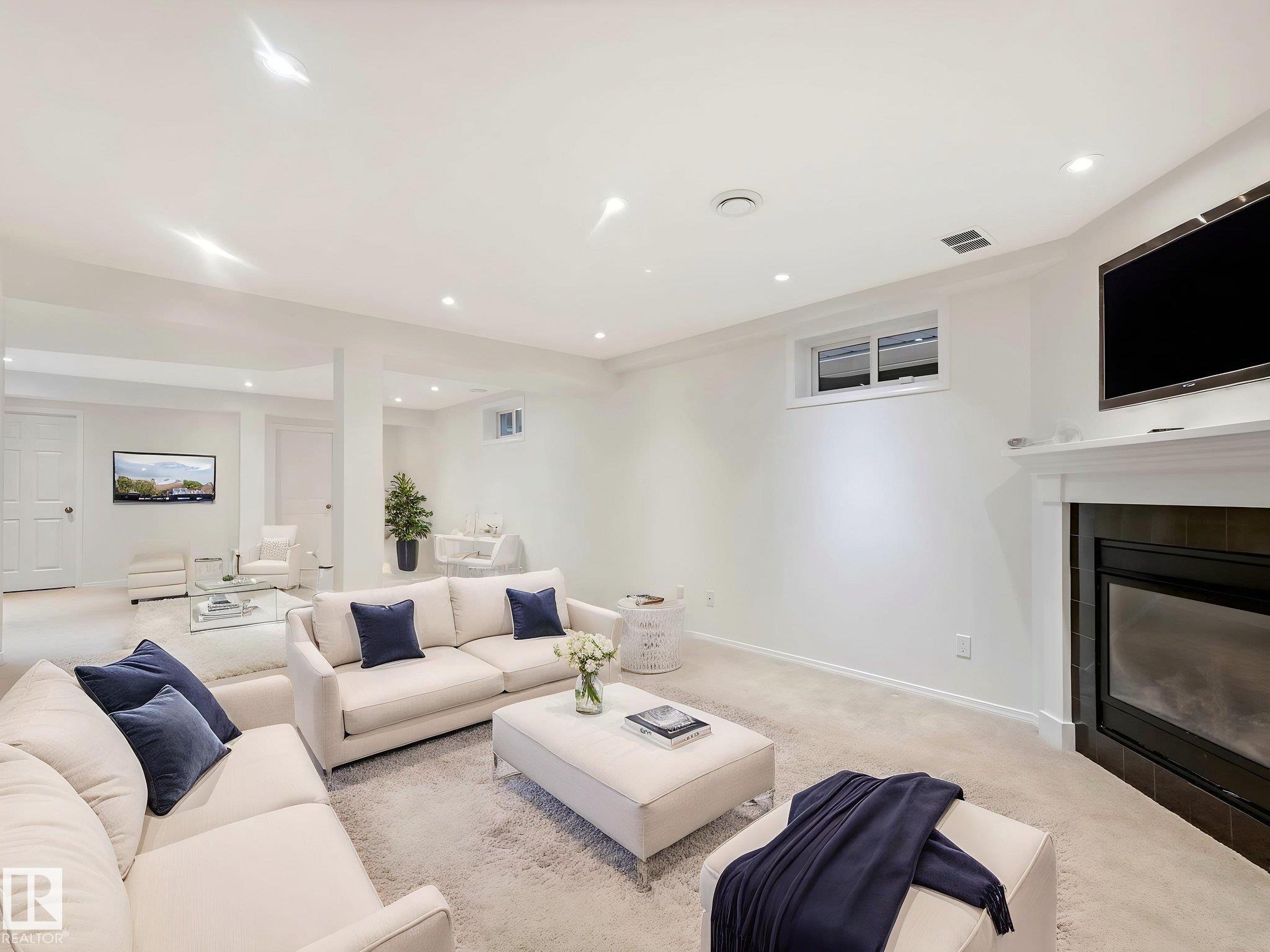Photo 45 at 9642 100 Street NW, Rossdale, Edmonton