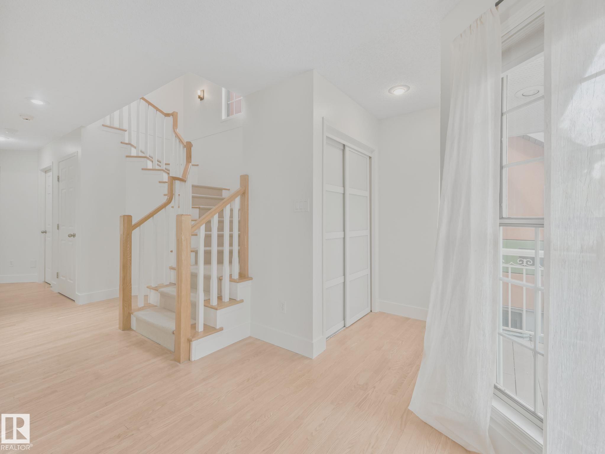Photo 8 at 9642 100 Street NW, Rossdale, Edmonton