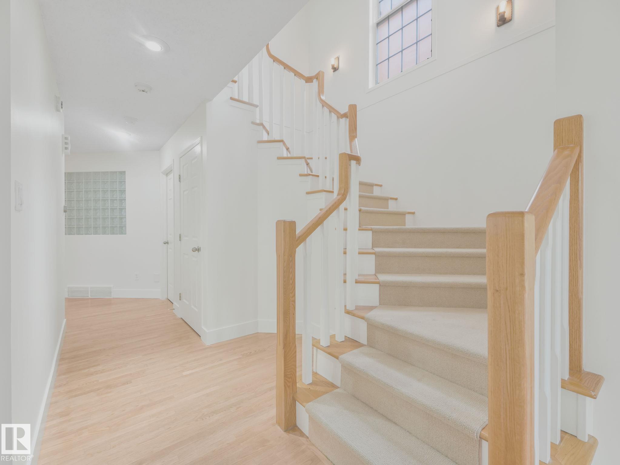 Photo 9 at 9642 100 Street NW, Rossdale, Edmonton