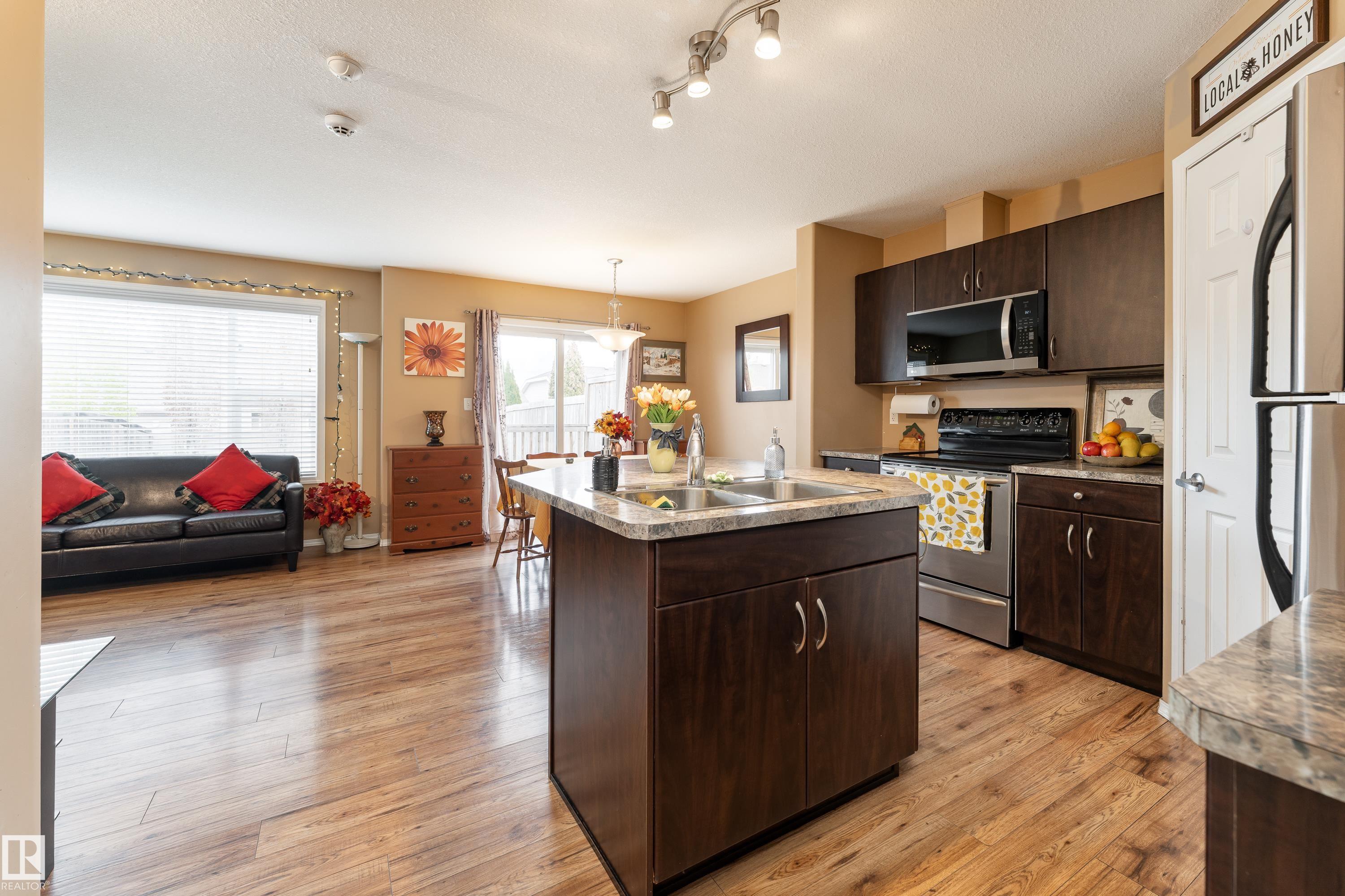 Photo 7 at 105 Galloway Wynd, South Fort, Fort Saskatchewan
