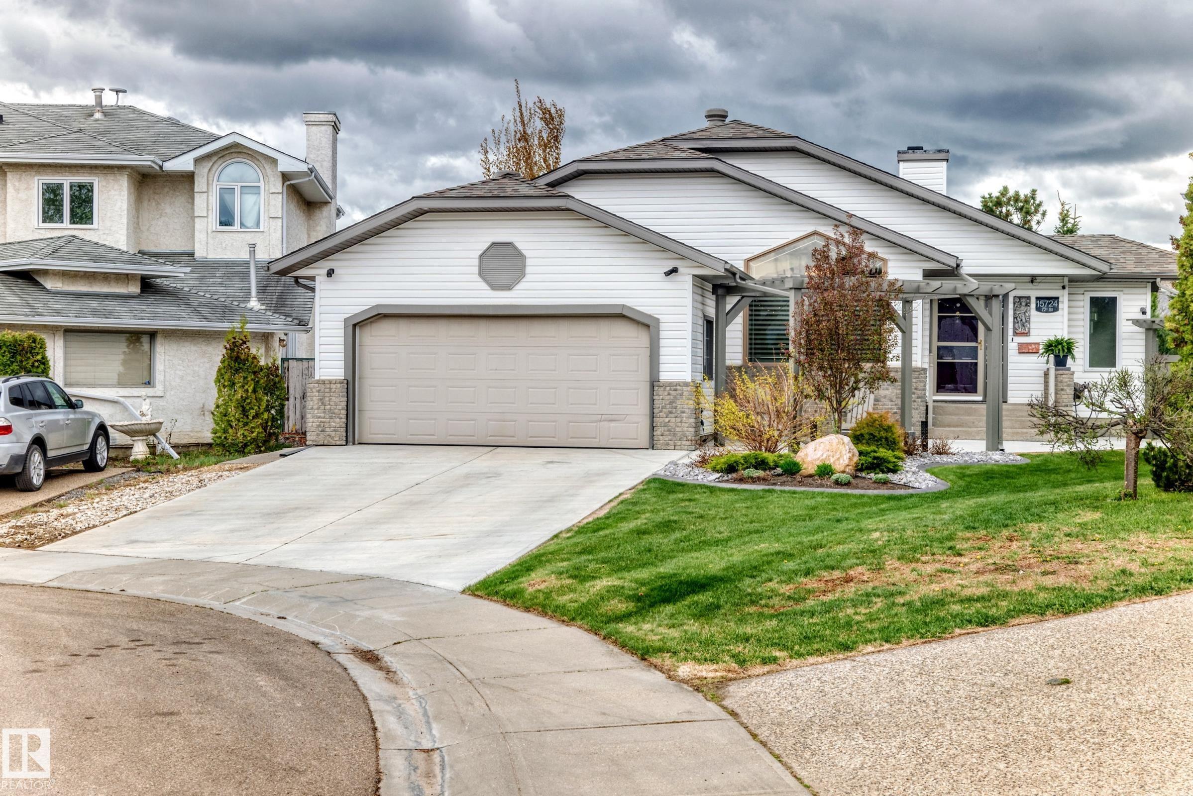 15724 72a Street NW, Ozerna, Edmonton