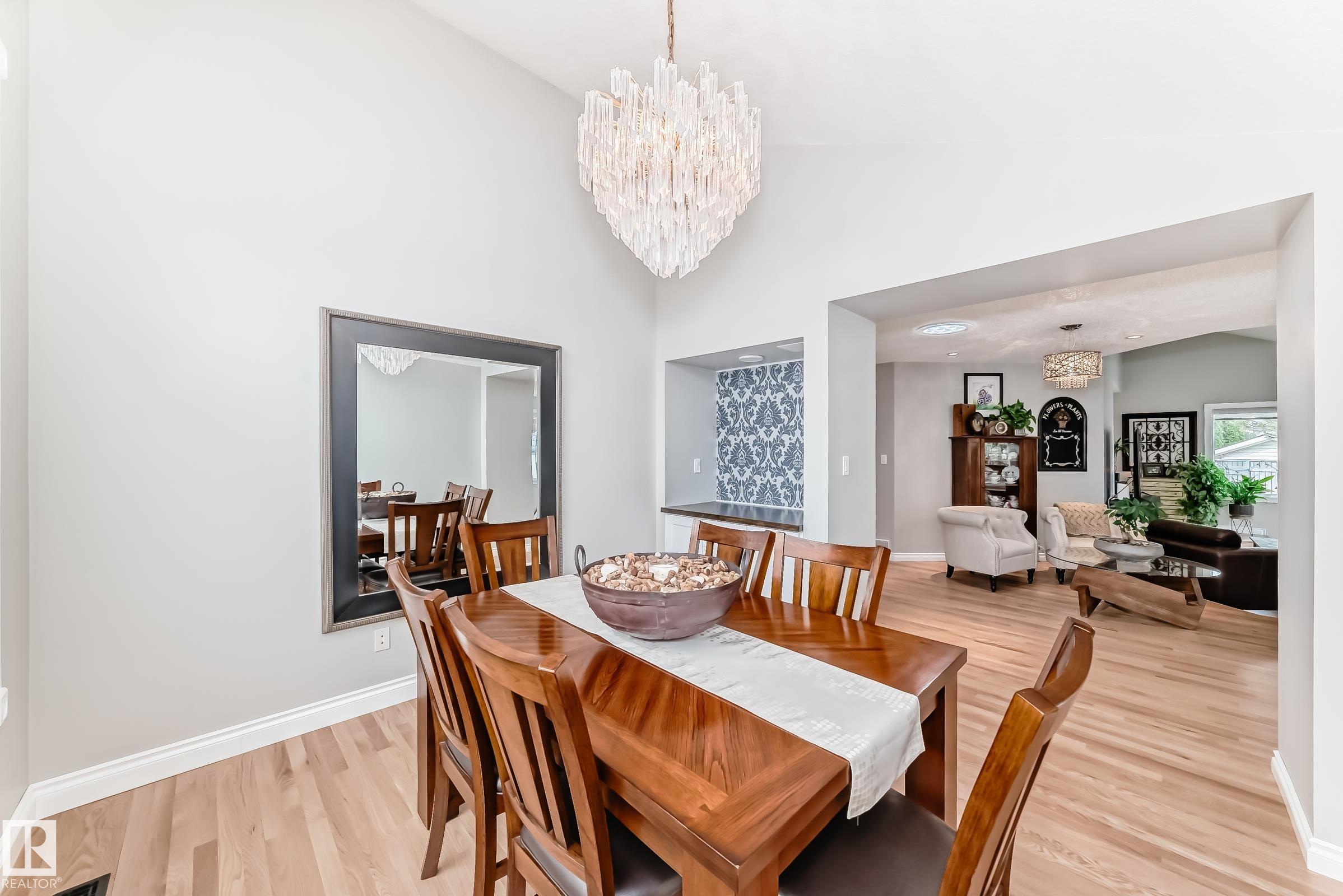 Photo 25 at 15724 72a Street NW, Ozerna, Edmonton