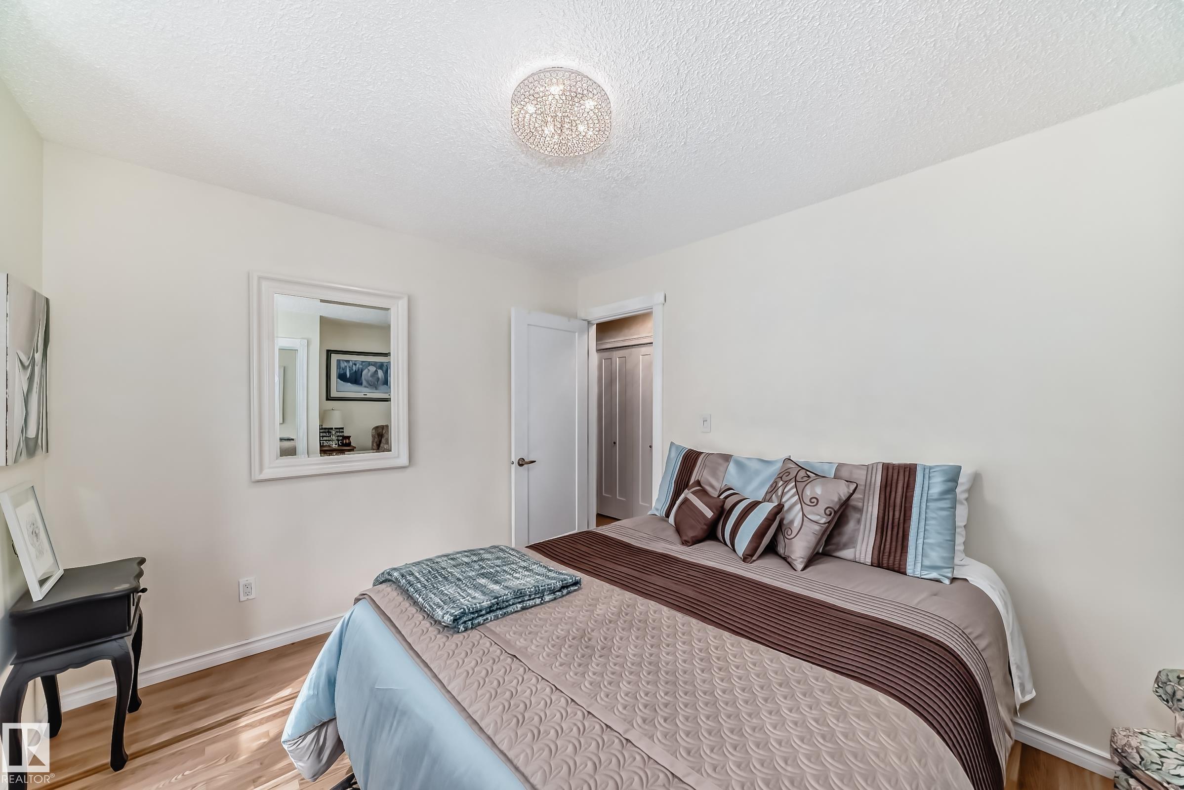 Photo 33 at 15724 72a Street NW, Ozerna, Edmonton