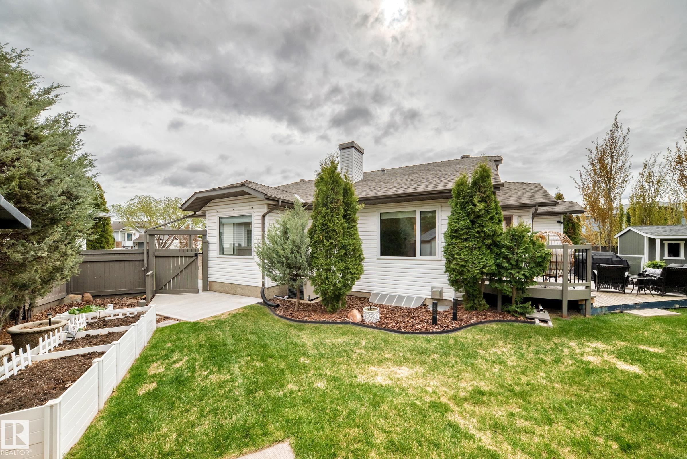 Photo 54 at 15724 72a Street NW, Ozerna, Edmonton