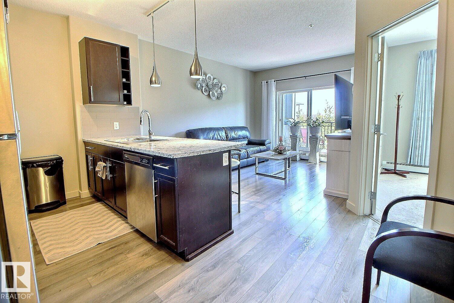 Photo 10 at 327 - 508 Griesbach Parade NW, Griesbach, Edmonton