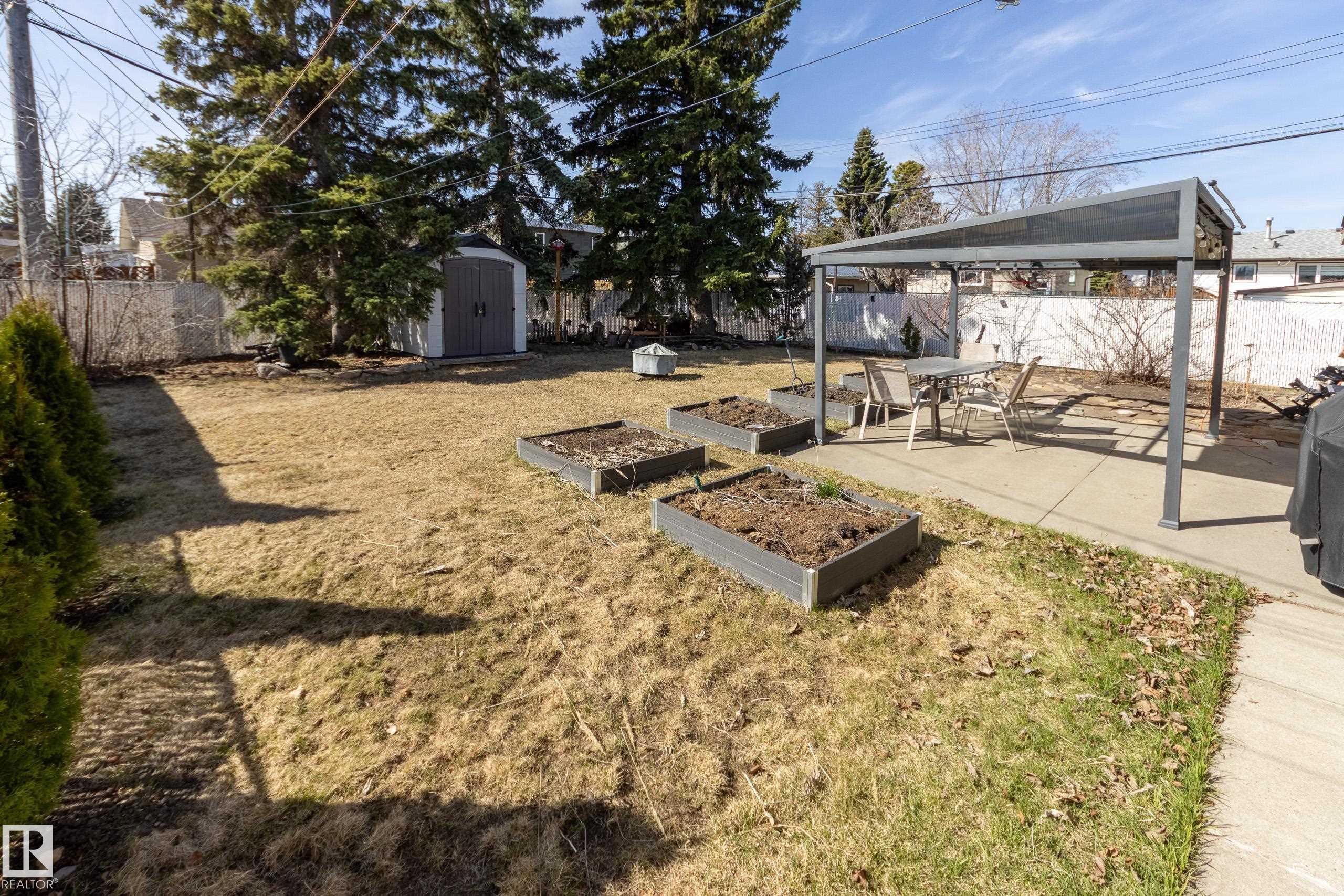 Photo 42 at 7211 90 Avenue NW, Kenilworth, Edmonton