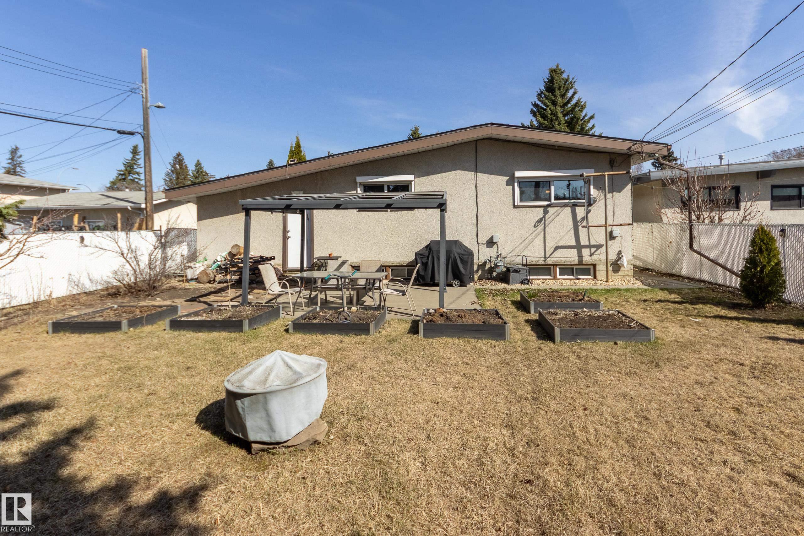 Photo 44 at 7211 90 Avenue NW, Kenilworth, Edmonton