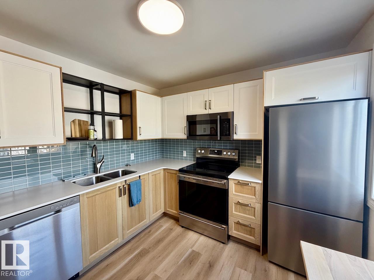 https://zimg.paragon.ice.com/ParagonImages/Property/PM/RAE/225402012/13/0/0/1cc179bae91f20a4fb8549b72ec20d95/1/af0a62c9ad3b877d6828cc60120e47f8/225402012-c0a0ccc8-7059-418a-acb2-d467845c110a.JPG
