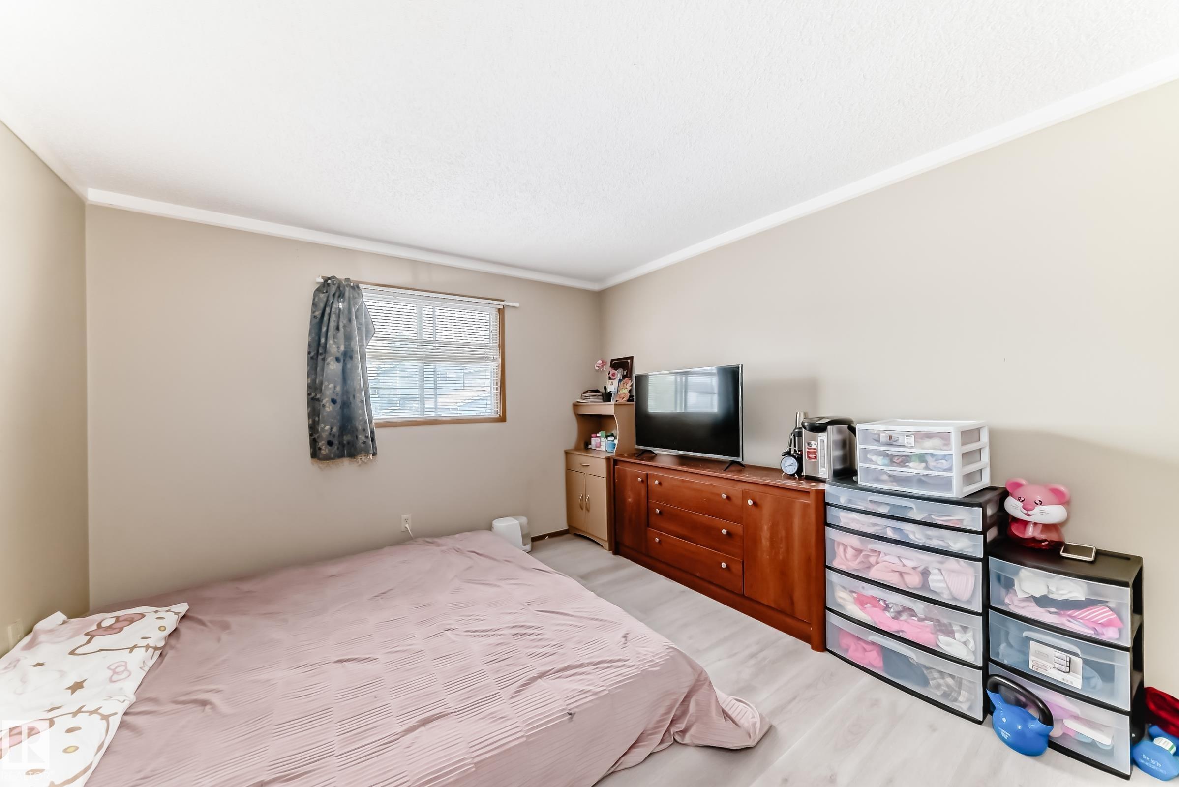 Photo 17 at 15611 83a Street NW, Belle Rive, Edmonton