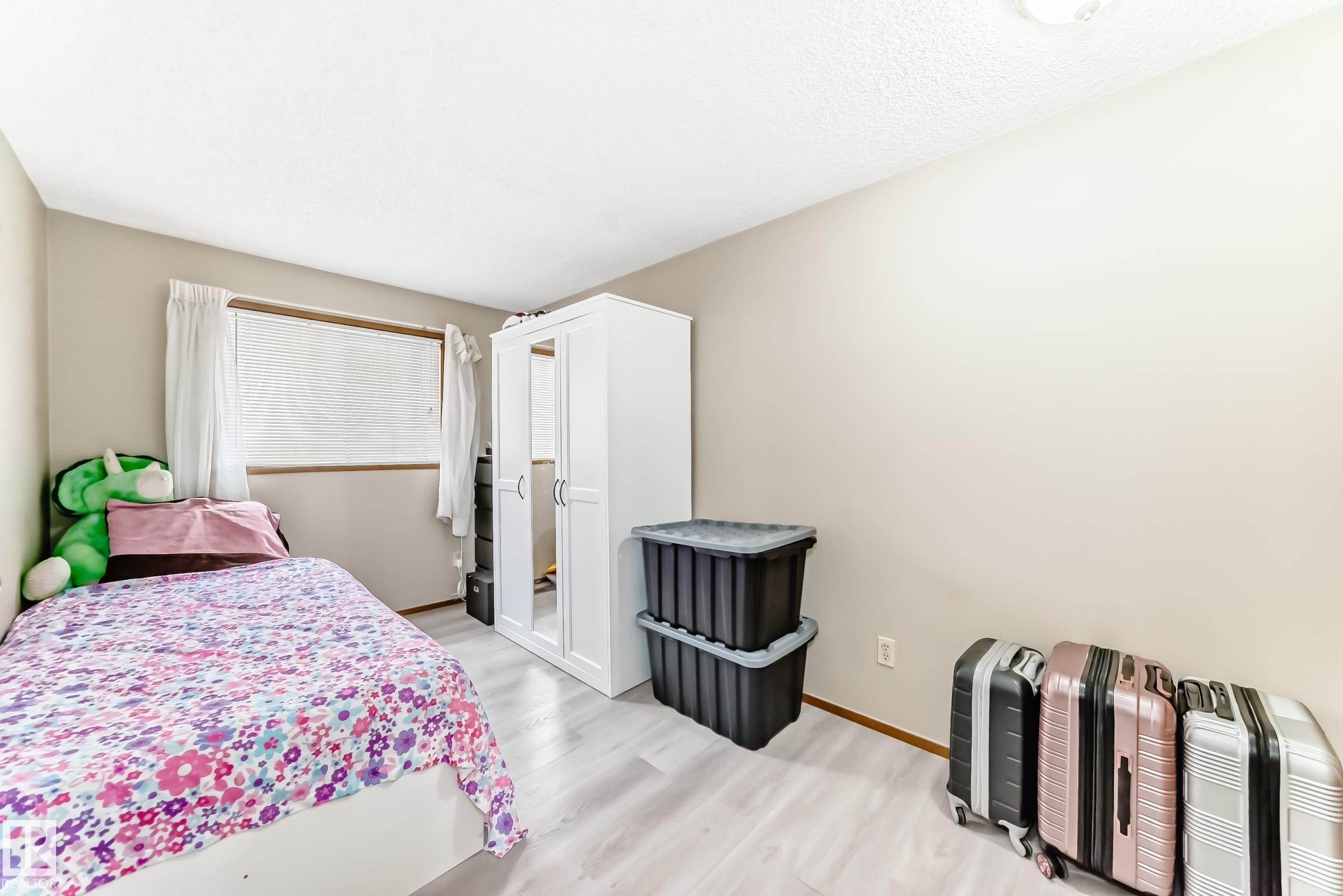 Photo 18 at 15611 83a Street NW, Belle Rive, Edmonton