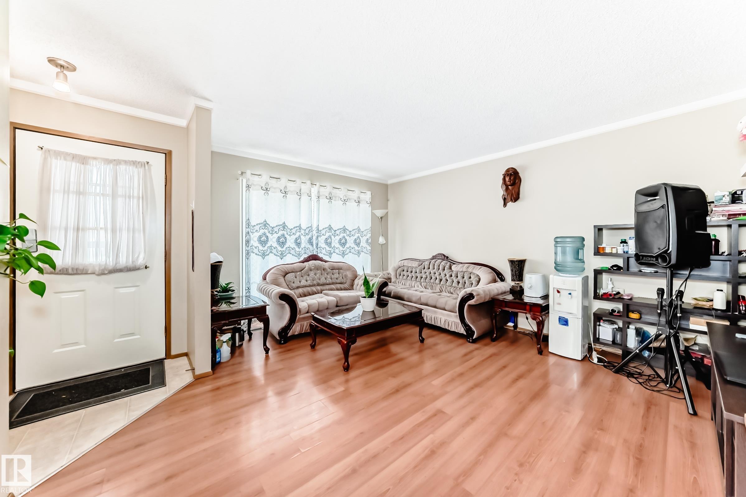 15611 83a Street NW, Belle Rive, Edmonton