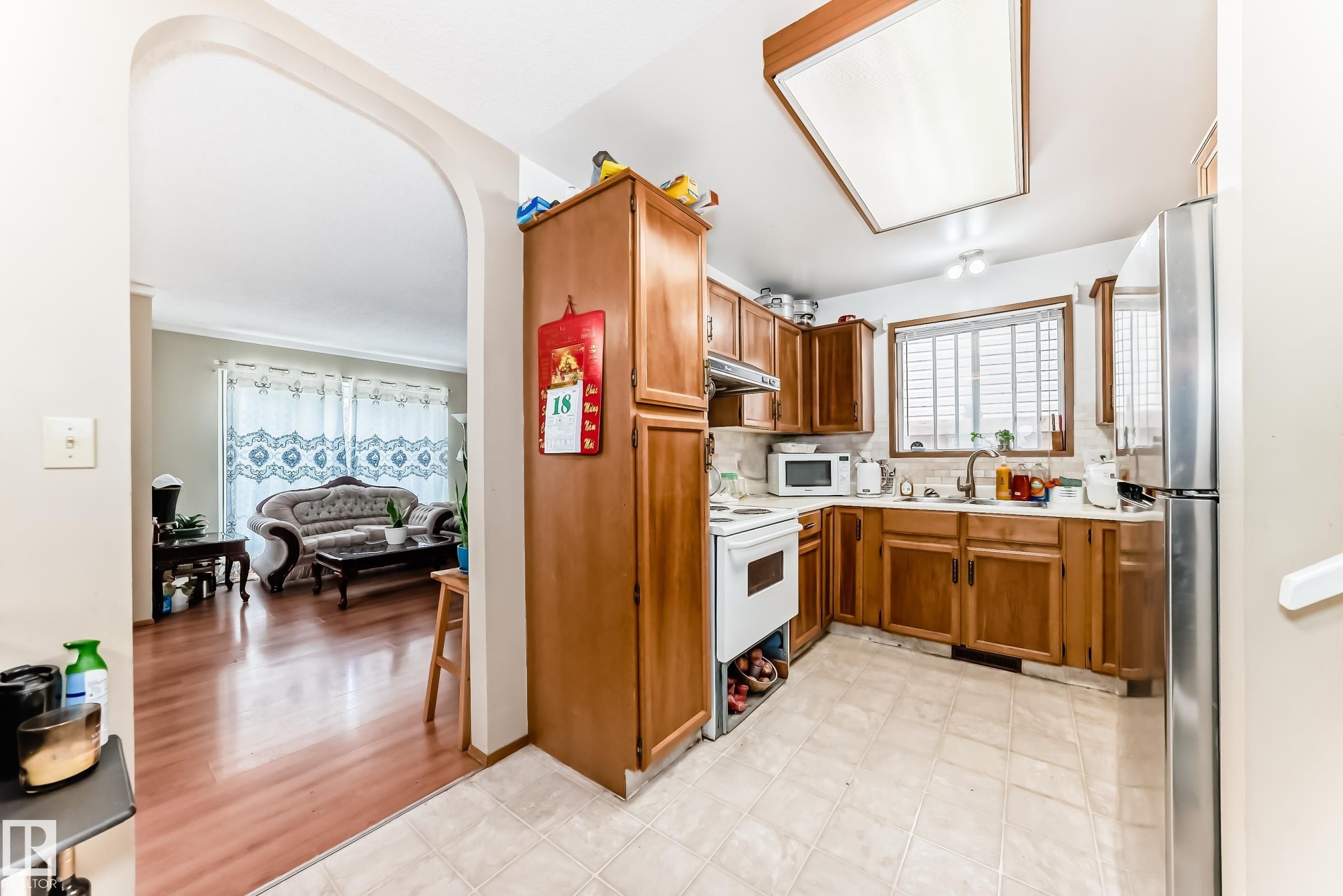 Photo 10 at 15611 83a Street NW, Belle Rive, Edmonton