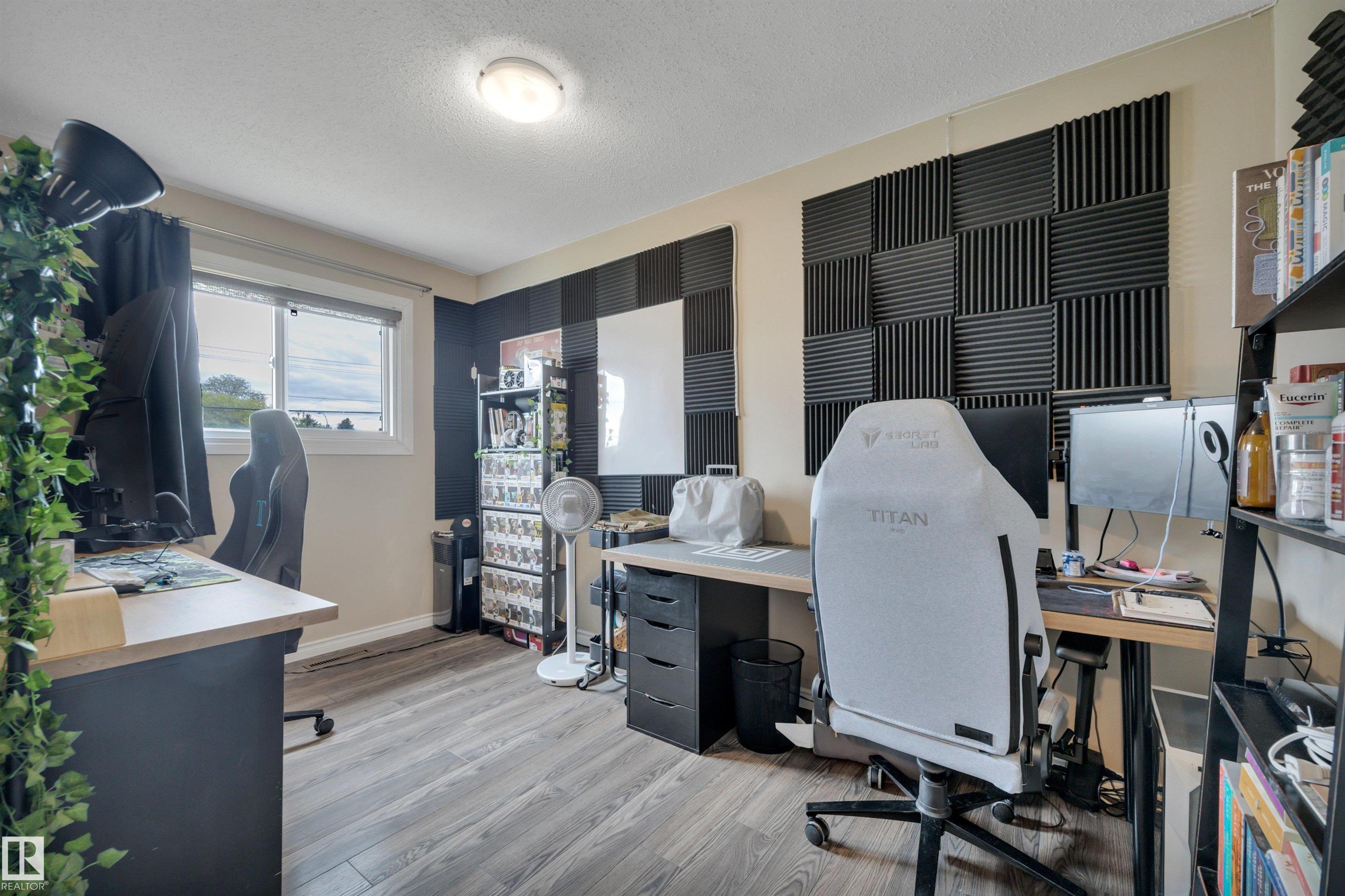 Photo 22 at 13432 58 Street NW, Belvedere, Edmonton