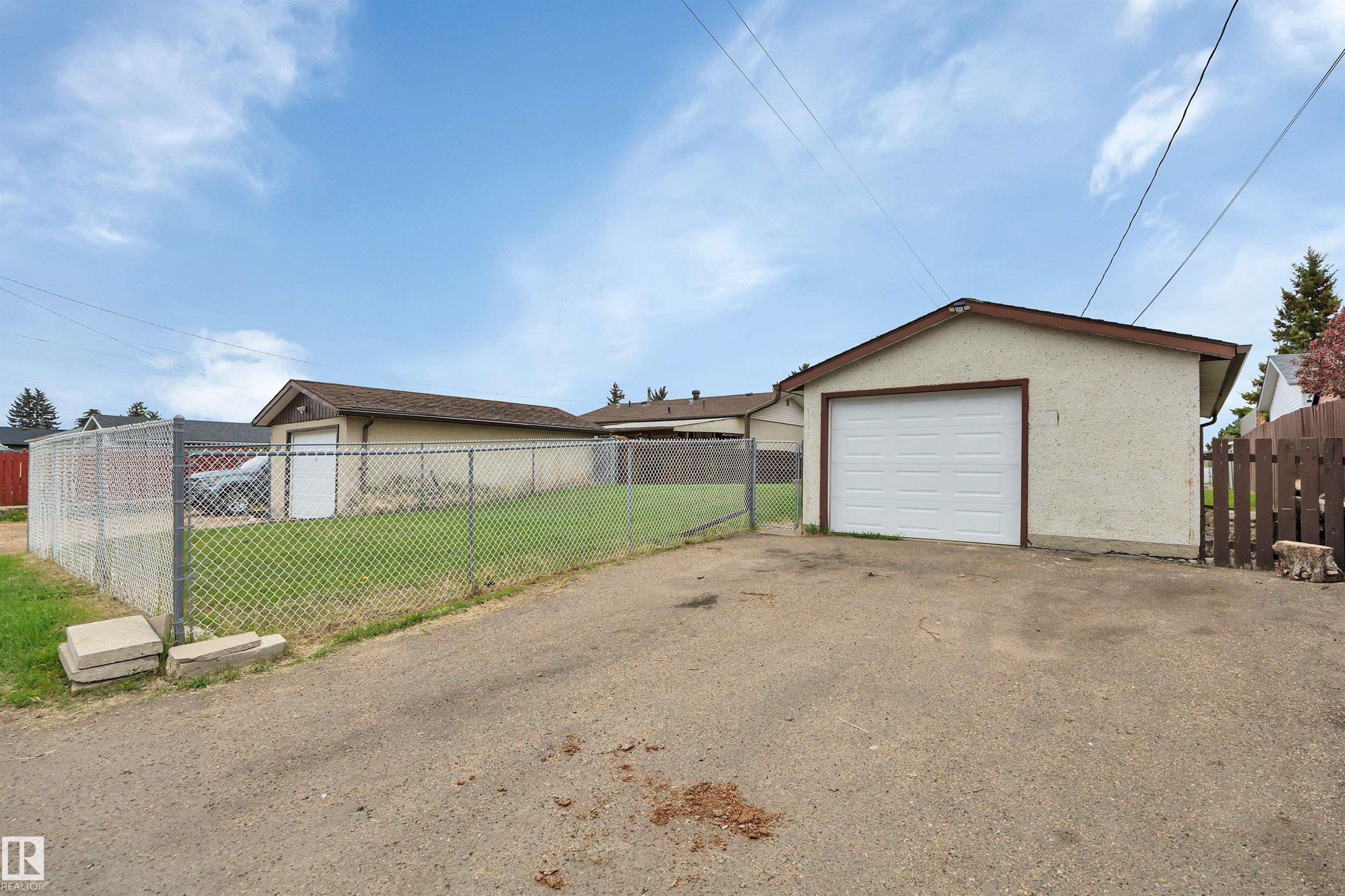Photo 54 at 13432 58 Street NW, Belvedere, Edmonton