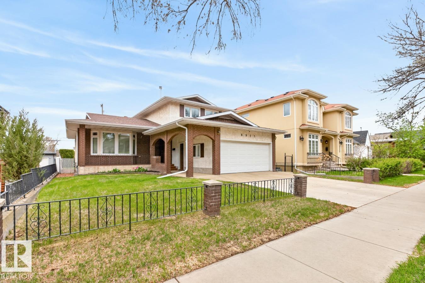 8911 84 Avenue NW, Bonnie Doon, Edmonton