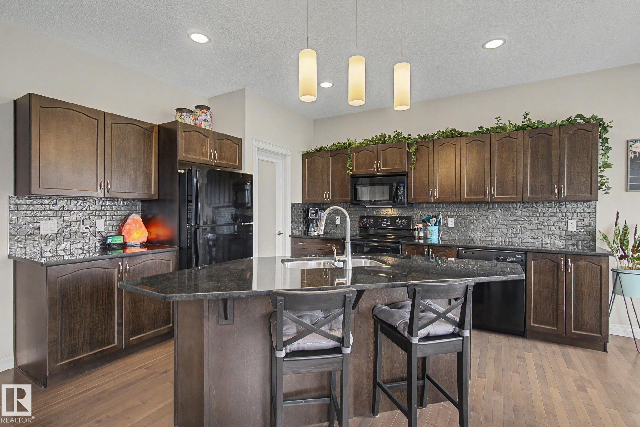 Photo 15 at 82 Dalquist Bay, Tribute, Leduc