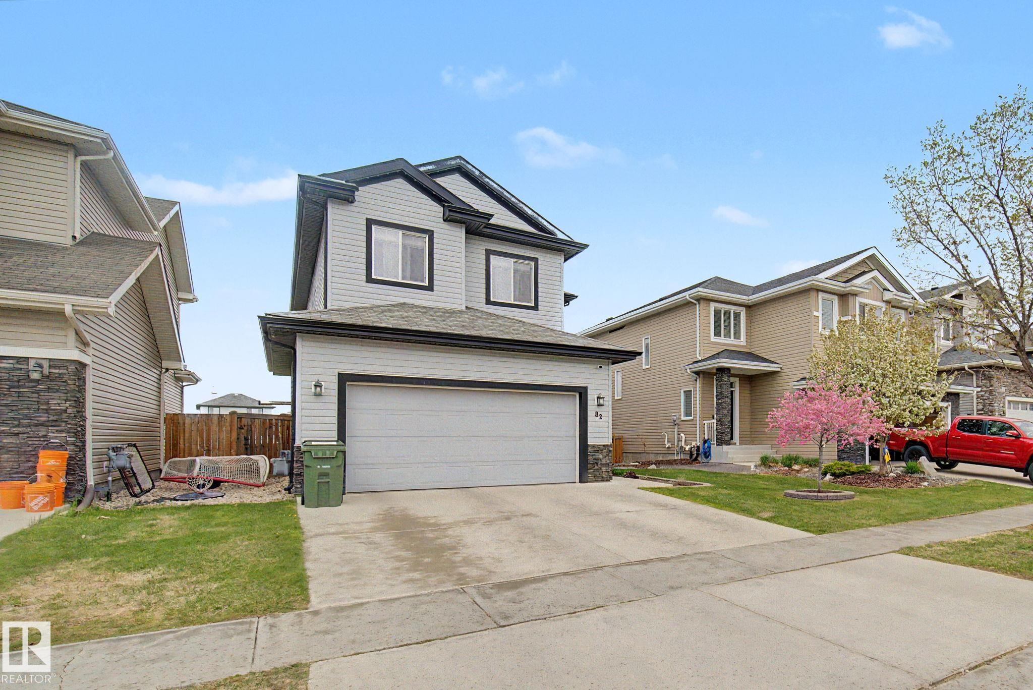 82 Dalquist Bay, Tribute, Leduc