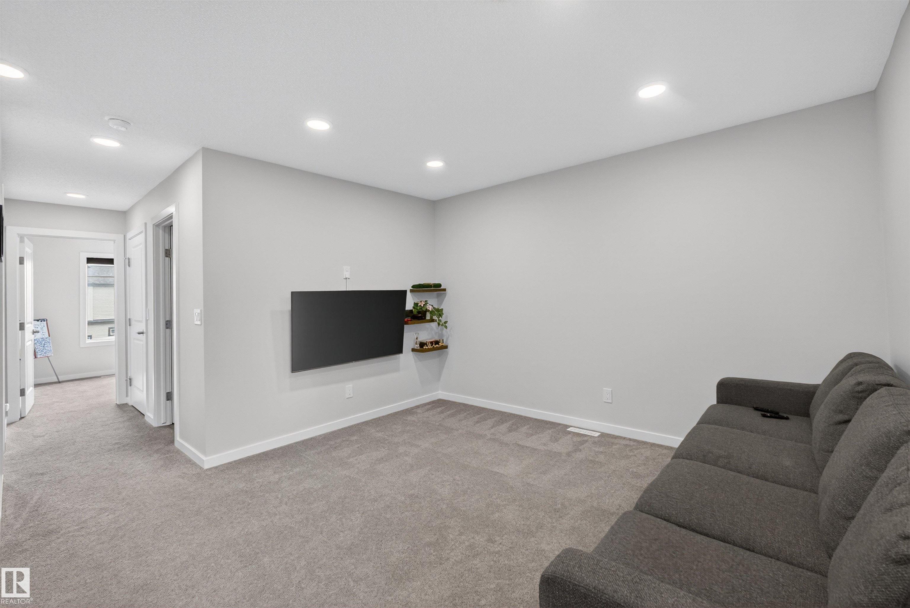 Photo 31 at 332 Juniper Cove, Woodbend, Leduc