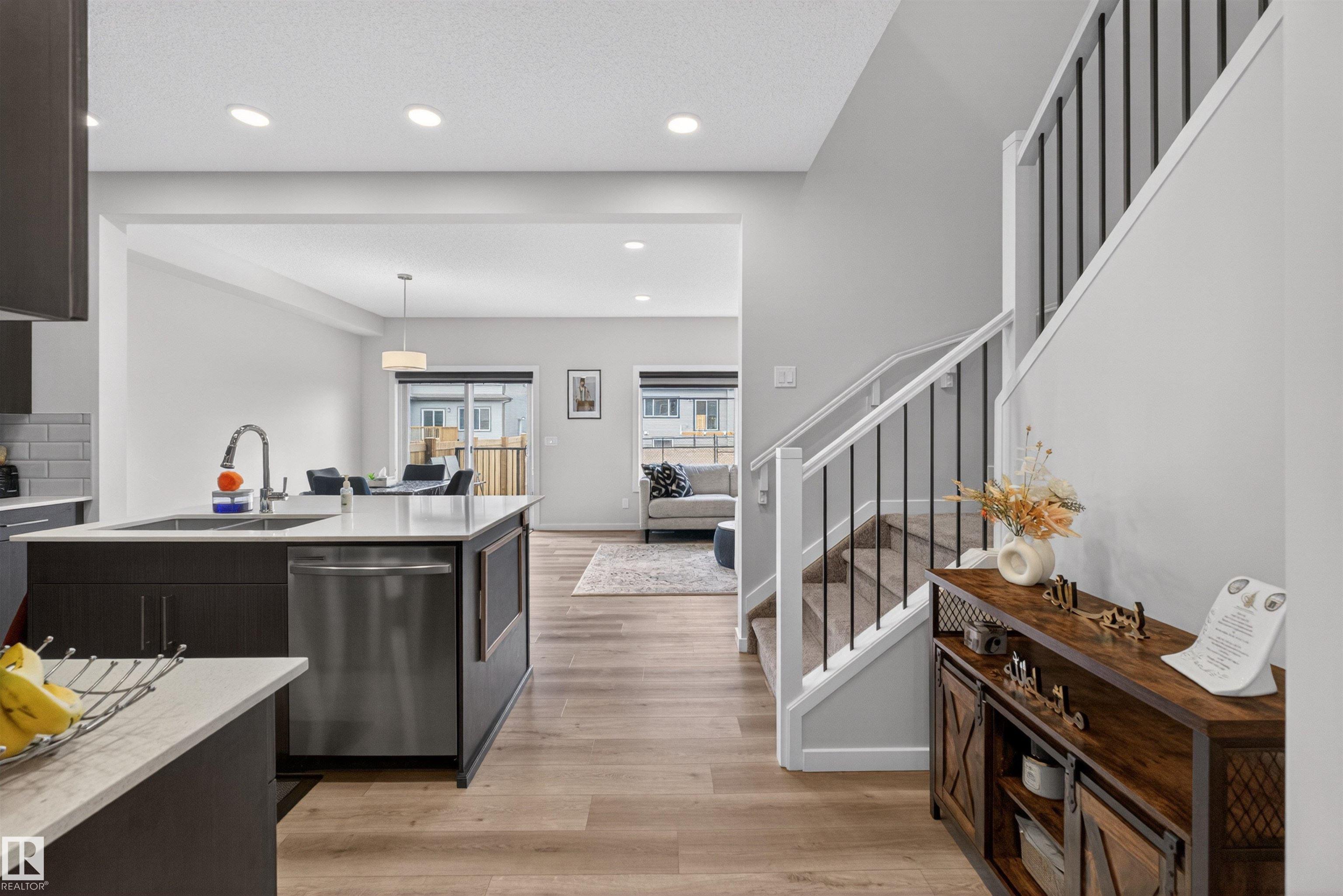 Photo 8 at 332 Juniper Cove, Woodbend, Leduc