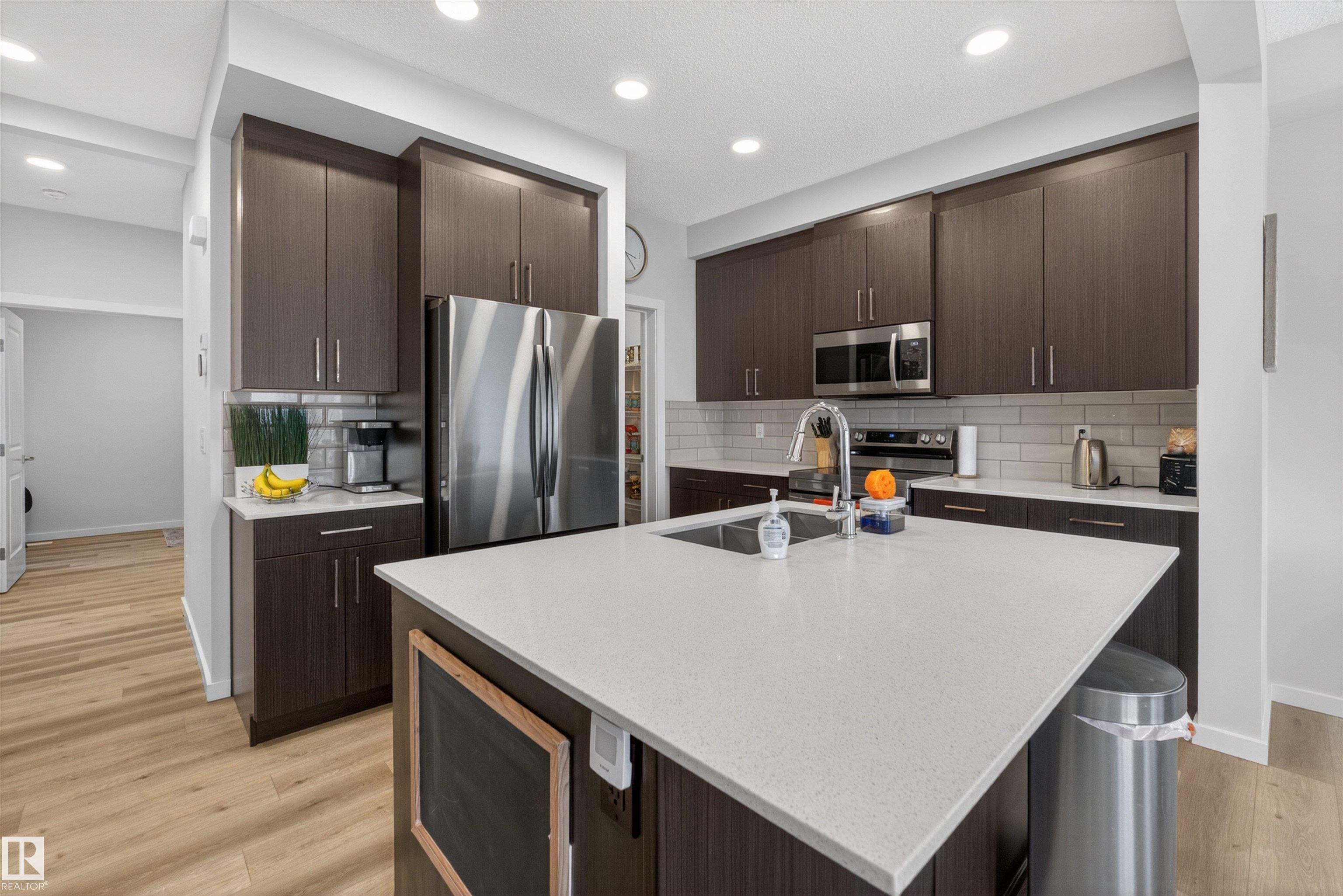 Photo 10 at 332 Juniper Cove, Woodbend, Leduc