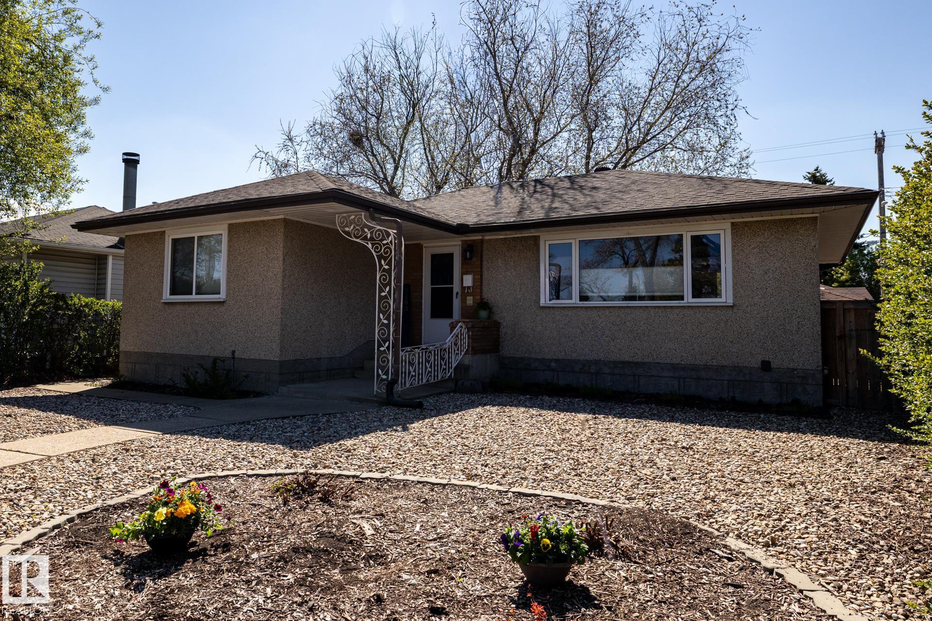 5703 106 Avenue NW, Fulton Place, Edmonton
