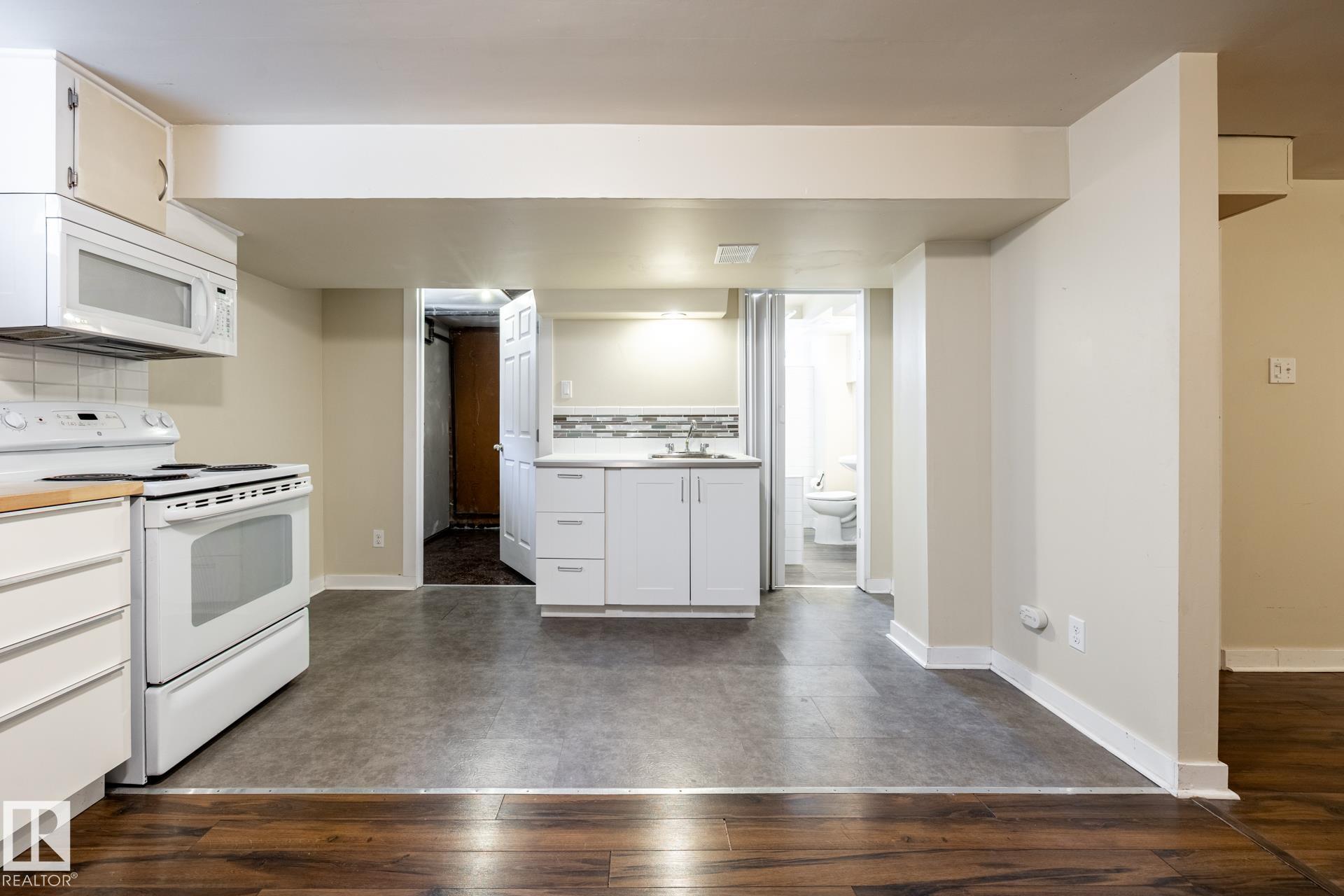 Photo 30 at 5703 106 Avenue NW, Fulton Place, Edmonton
