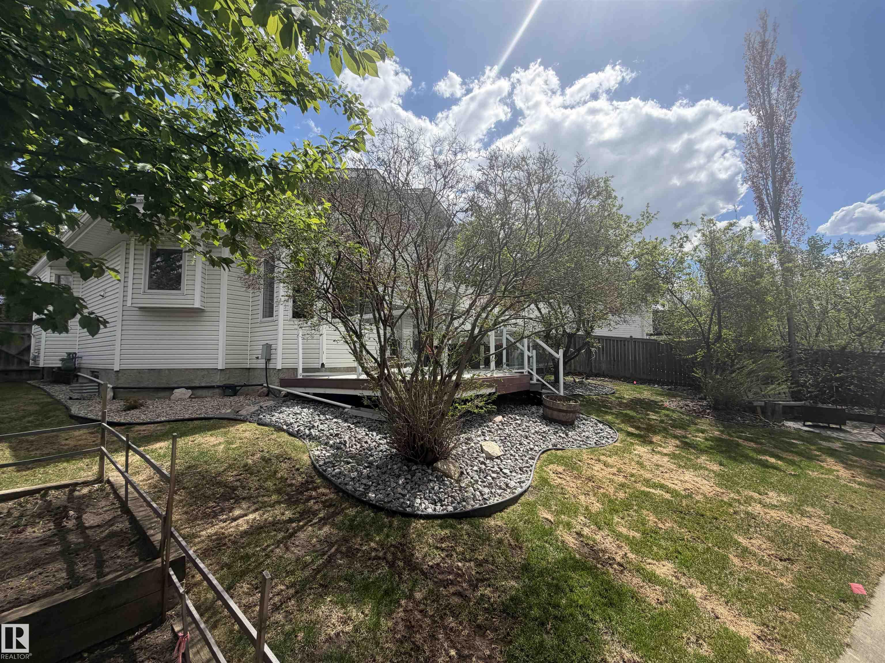Photo 14 at 10 Harmony Place, Heritage Lakes, St. Albert