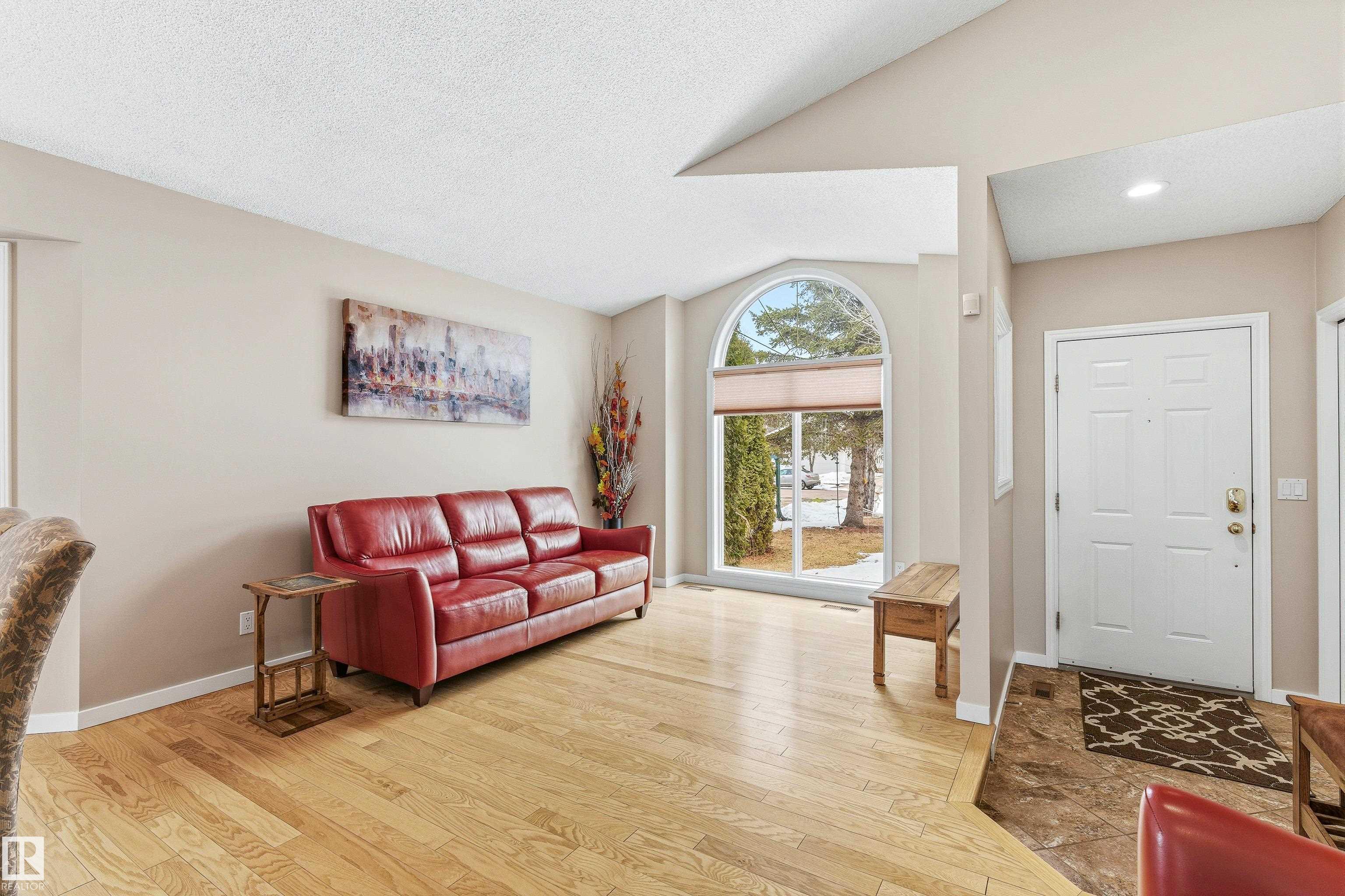 Photo 17 at 10 Harmony Place, Heritage Lakes, St. Albert
