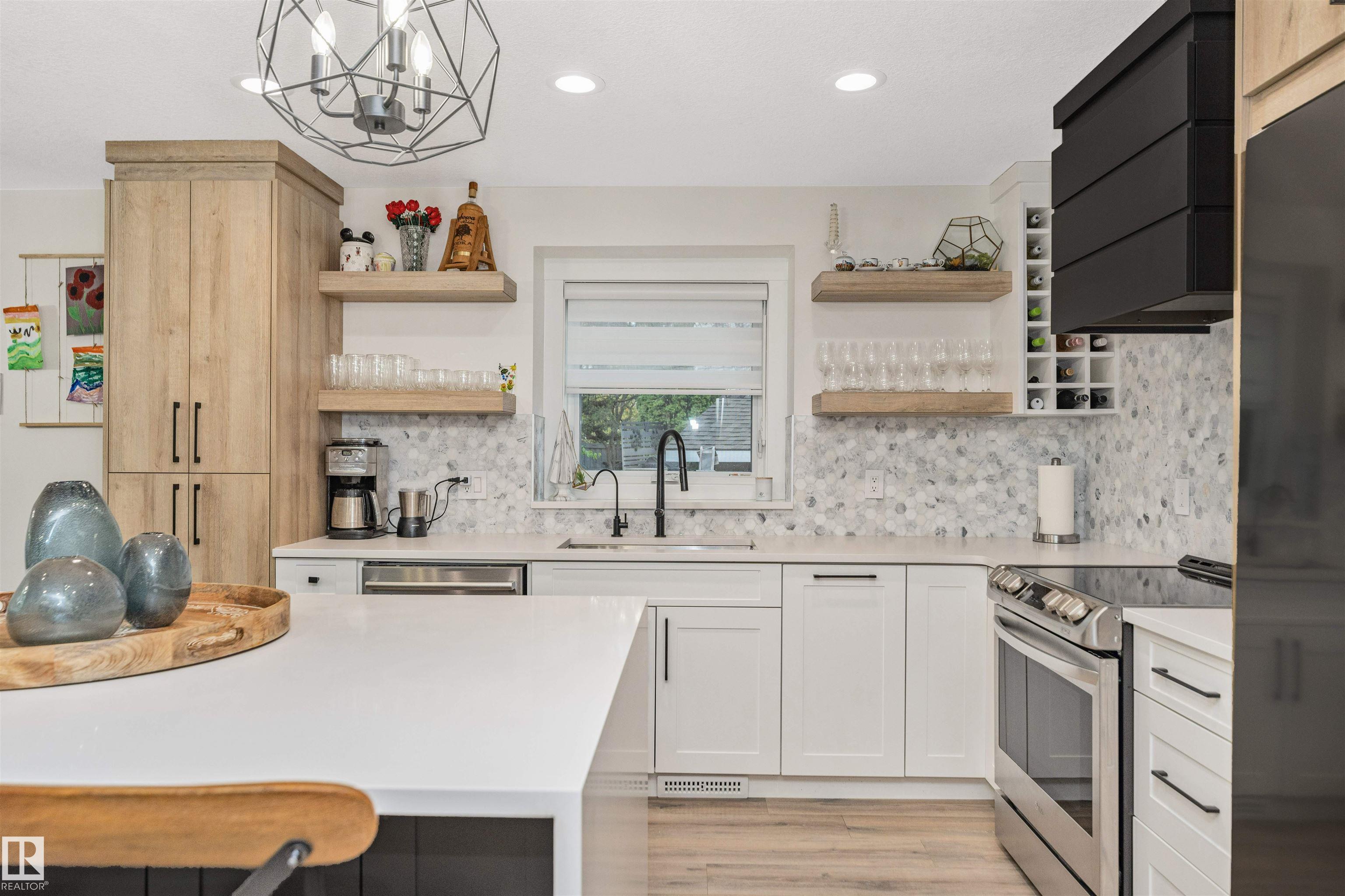 Photo 15 at 627 Forest Lane NW, Falconer Heights, Edmonton