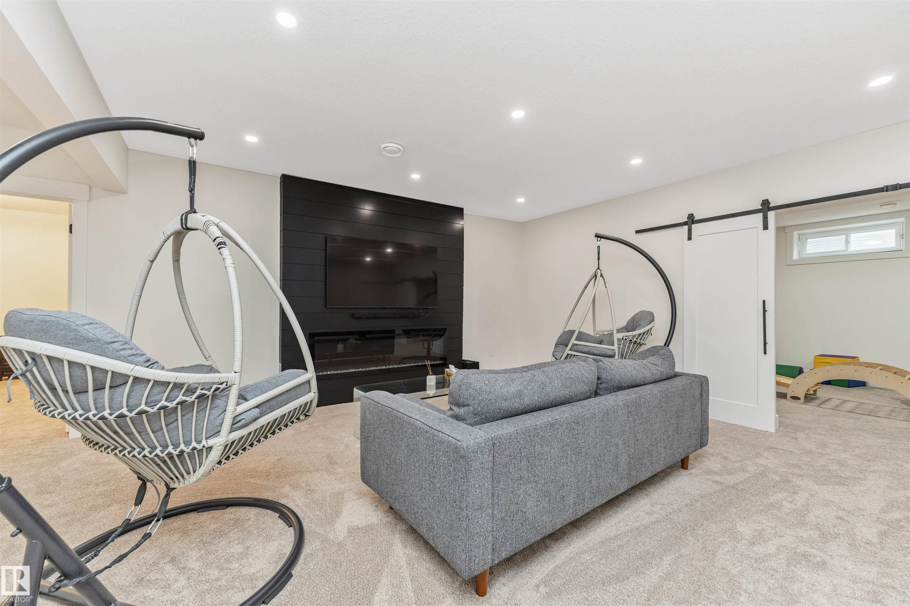 Photo 40 at 627 Forest Lane NW, Falconer Heights, Edmonton
