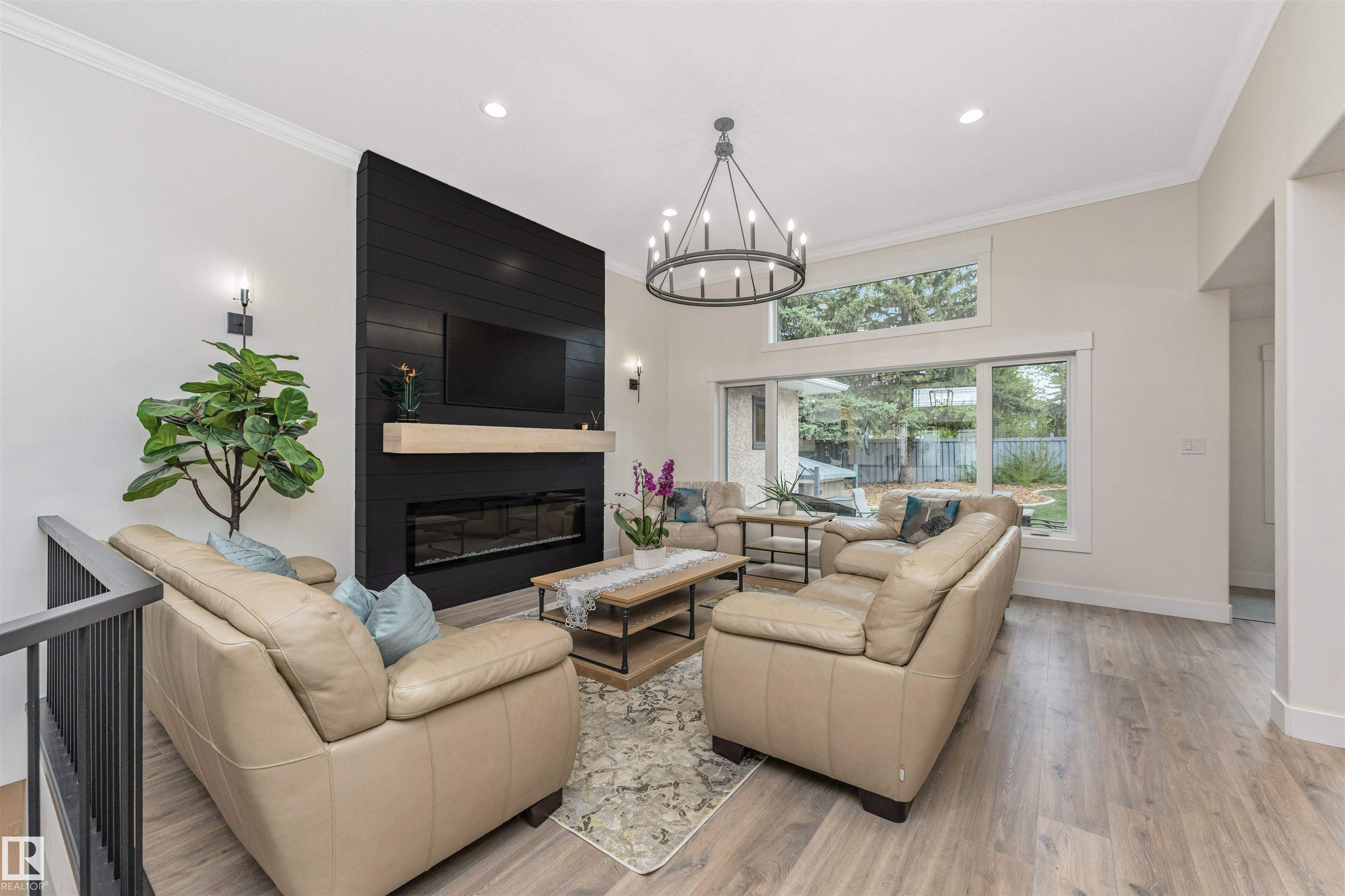 Photo 9 at 627 Forest Lane NW, Falconer Heights, Edmonton
