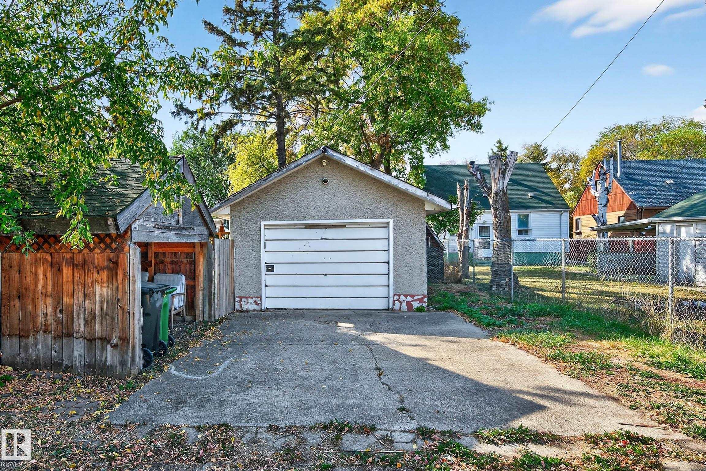 https://zimg.paragon.ice.com/ParagonImages/Property/PM/RAE/225402037/48/0/0/cdd1f6a51a3955850f69a53429a25dcf/1/5402de4e94353e77b822520867ae3aec/225402037-E9D676D5-1A4C-492E-8022-8E2789363882.JPG