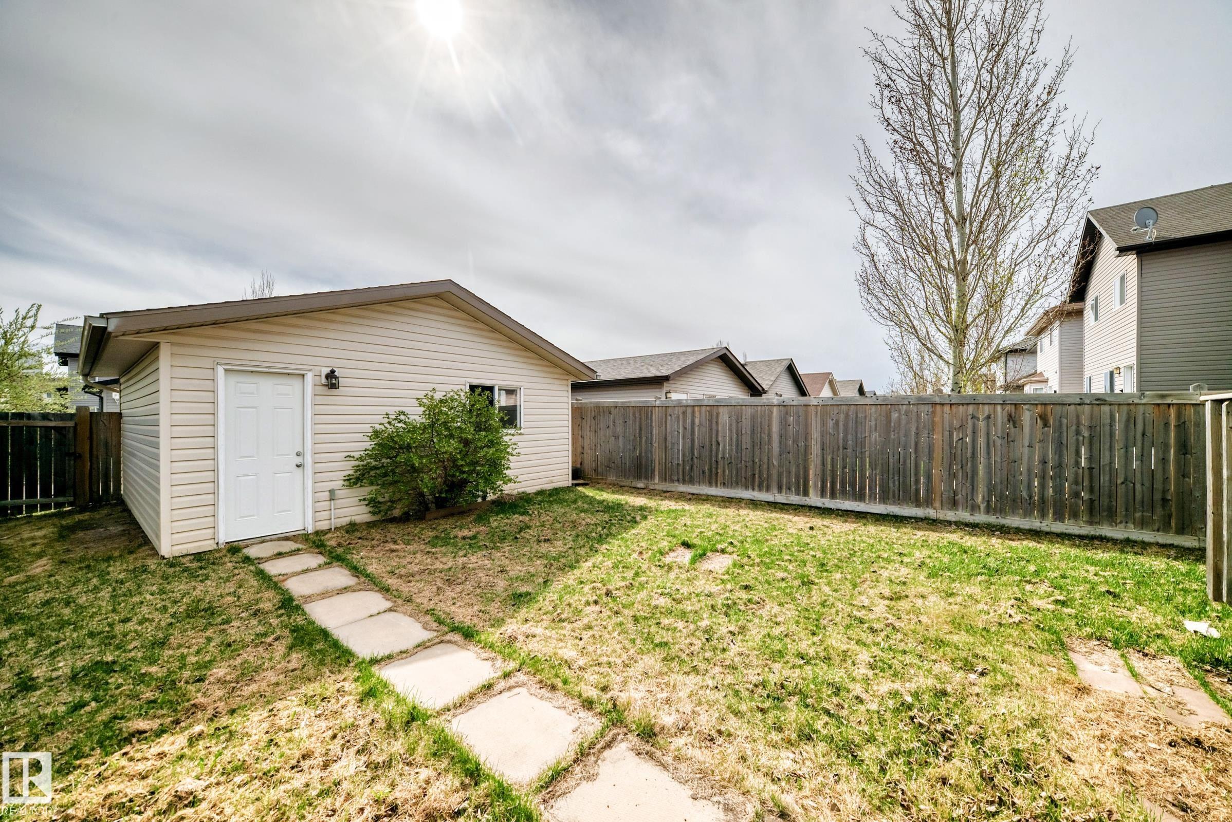 Photo 34 at 7706 Schmid Crescent NW, South Terwillegar, Edmonton